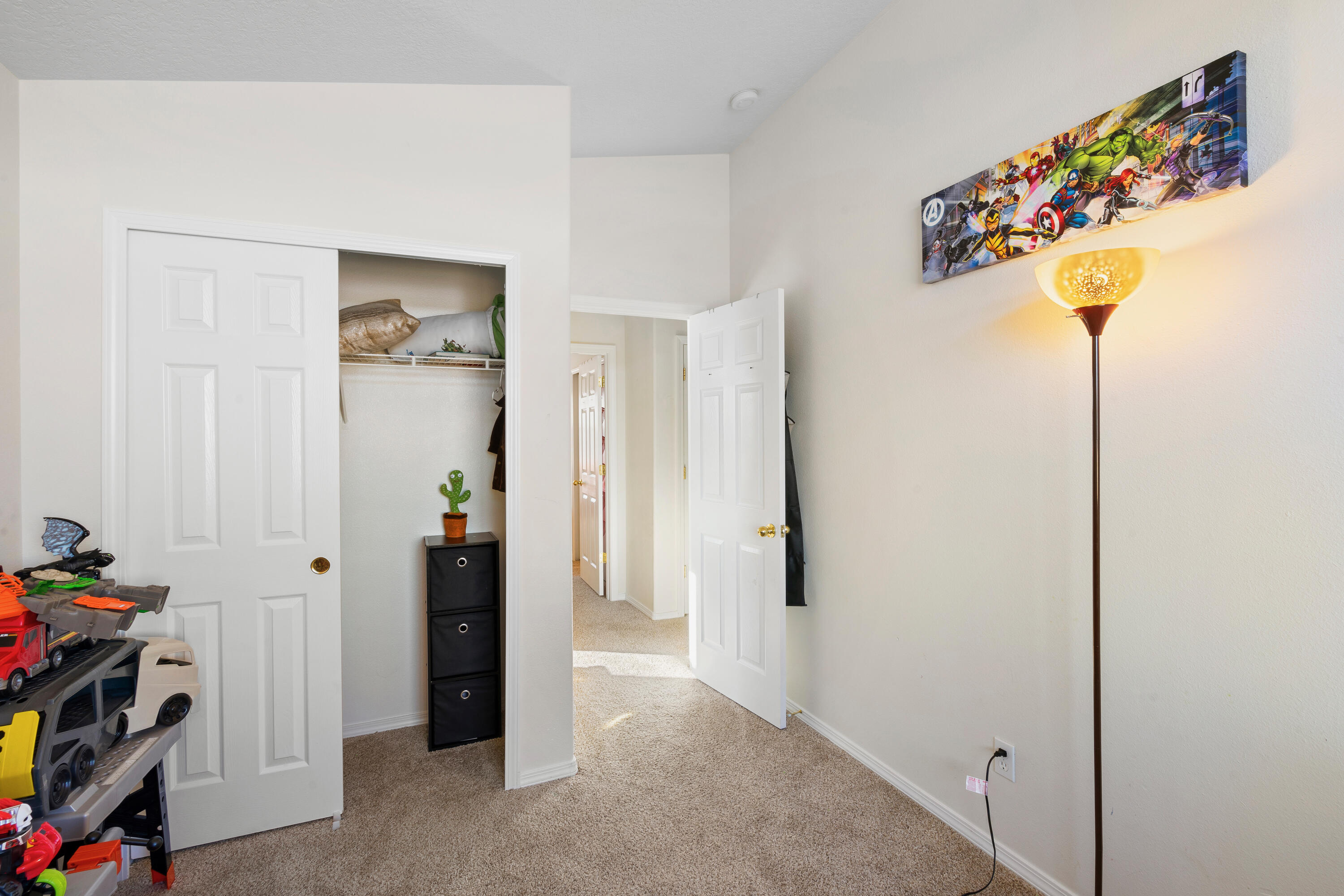 Photo 11 — 9809 Marlborough Avenue SW