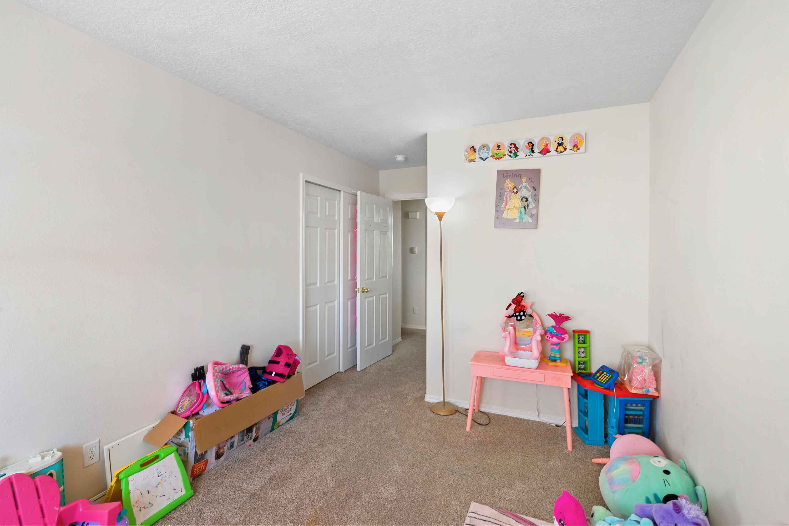 Photo 16 — 9809 Marlborough Avenue SW