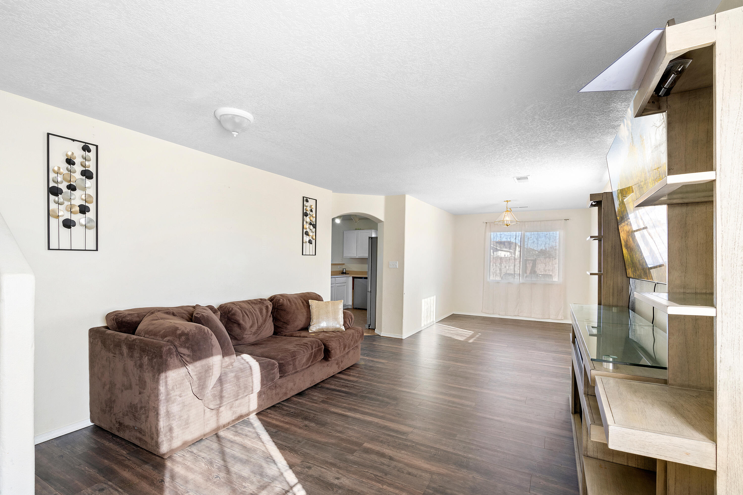 Photo 7 — 9809 Marlborough Avenue SW