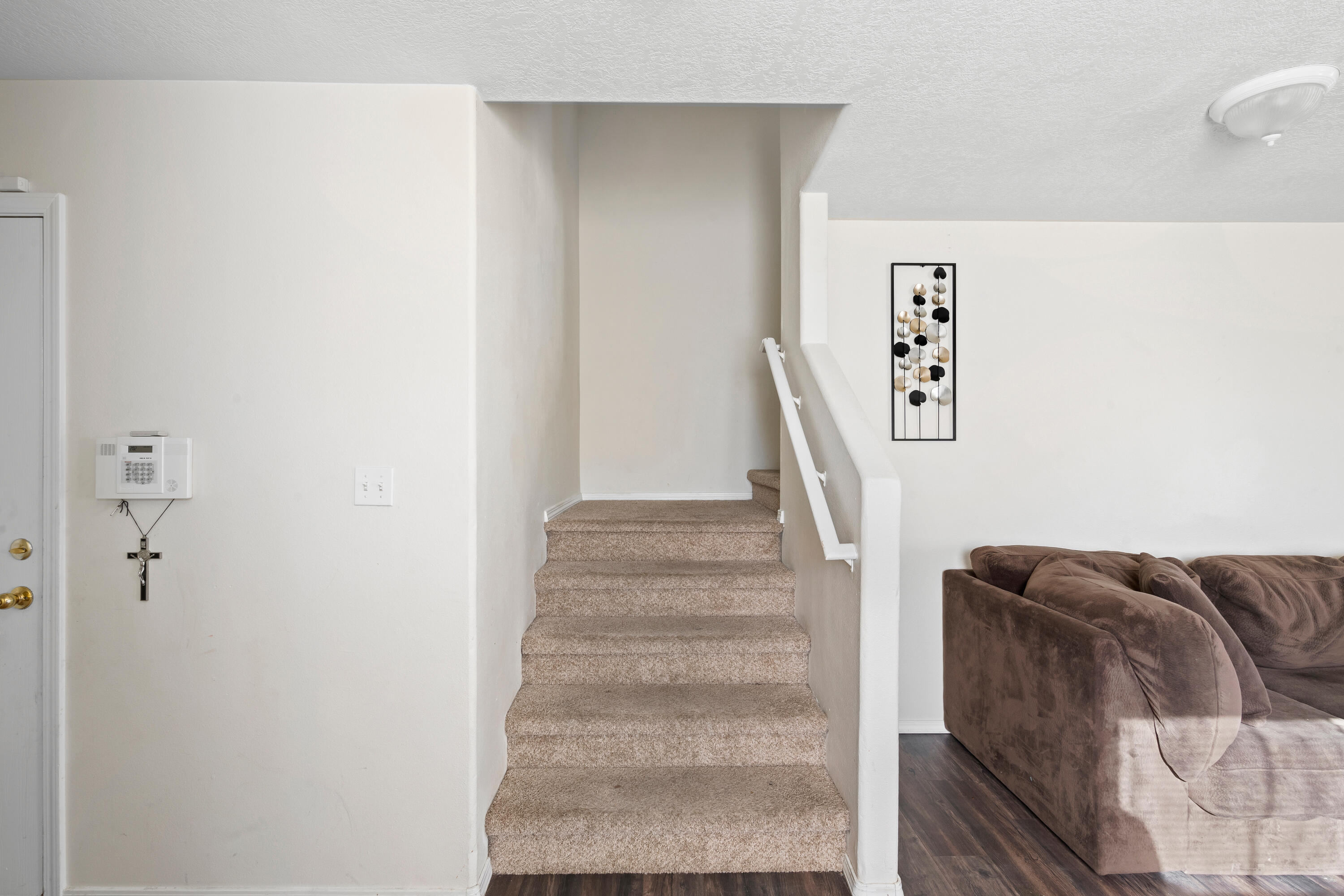 Photo 8 — 9809 Marlborough Avenue SW