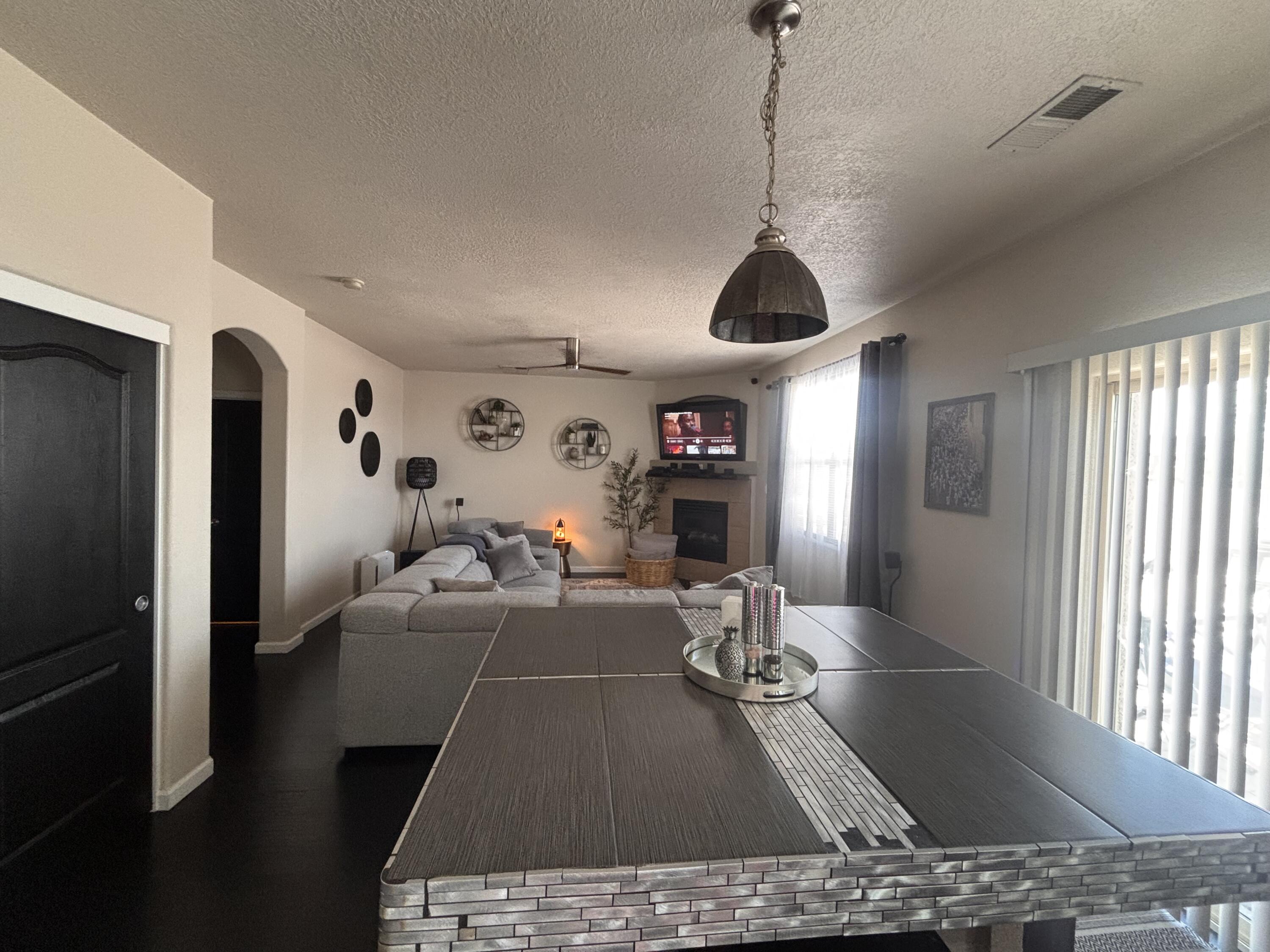 Photo 18 — 1901 Cortina Loop SE