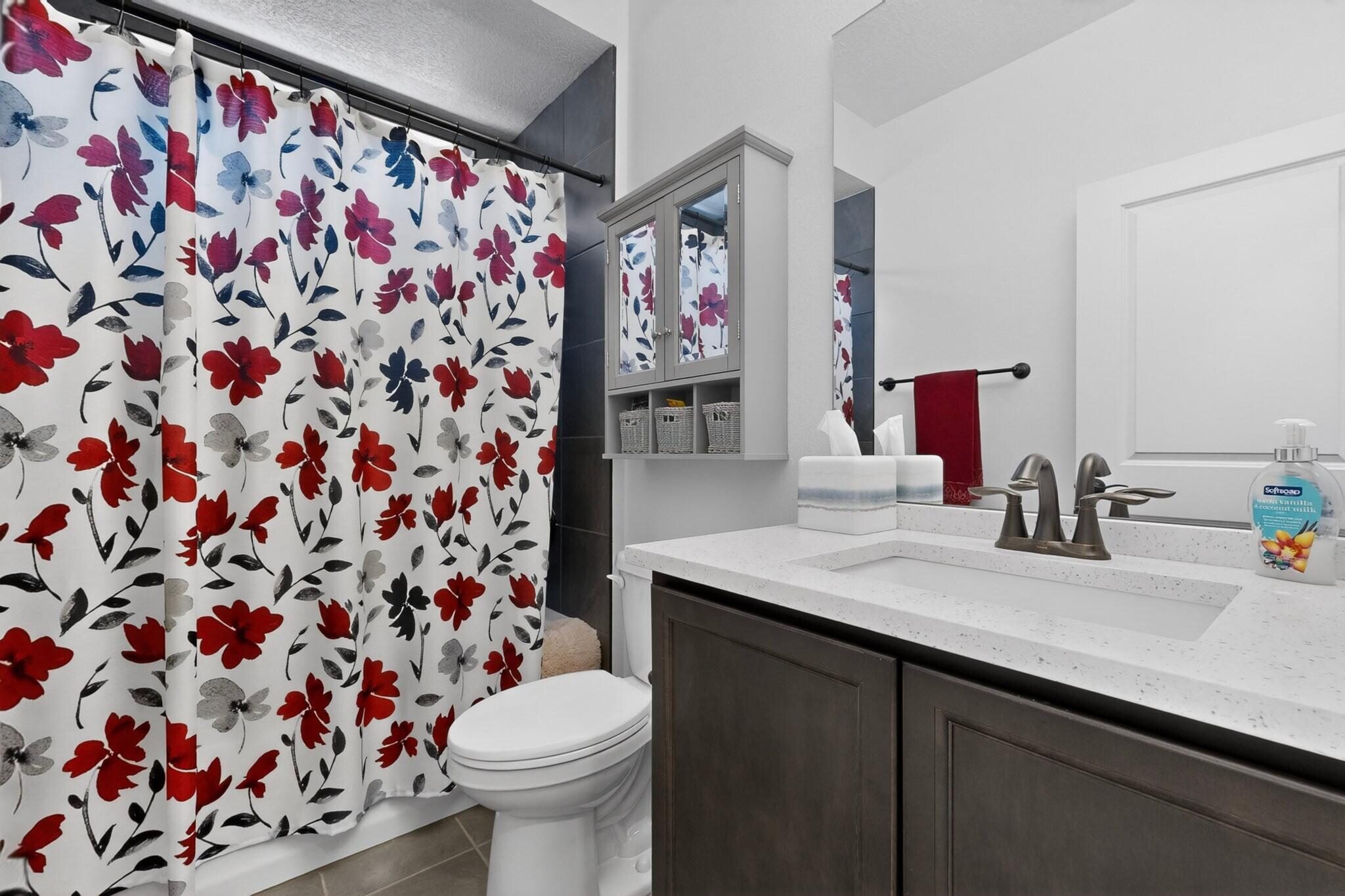 Photo 15 — 4989 Findley Street SW