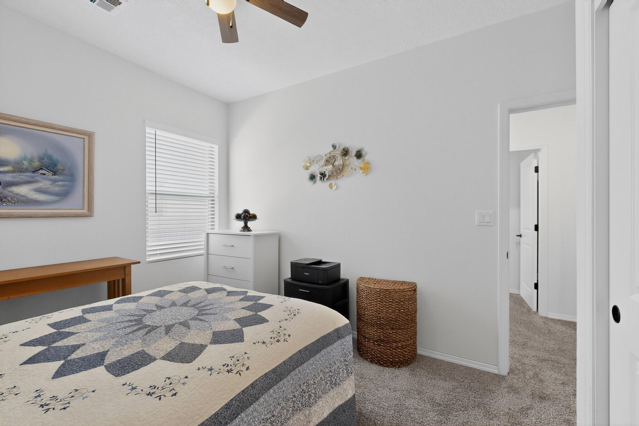 Photo 12 — 4989 Findley Street SW
