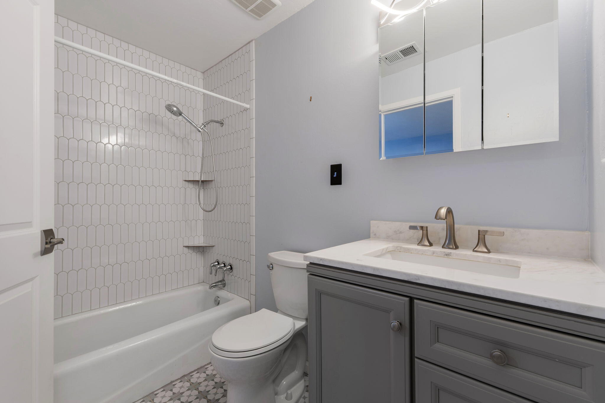 Photo 6 — 2616 Mountain Road NW