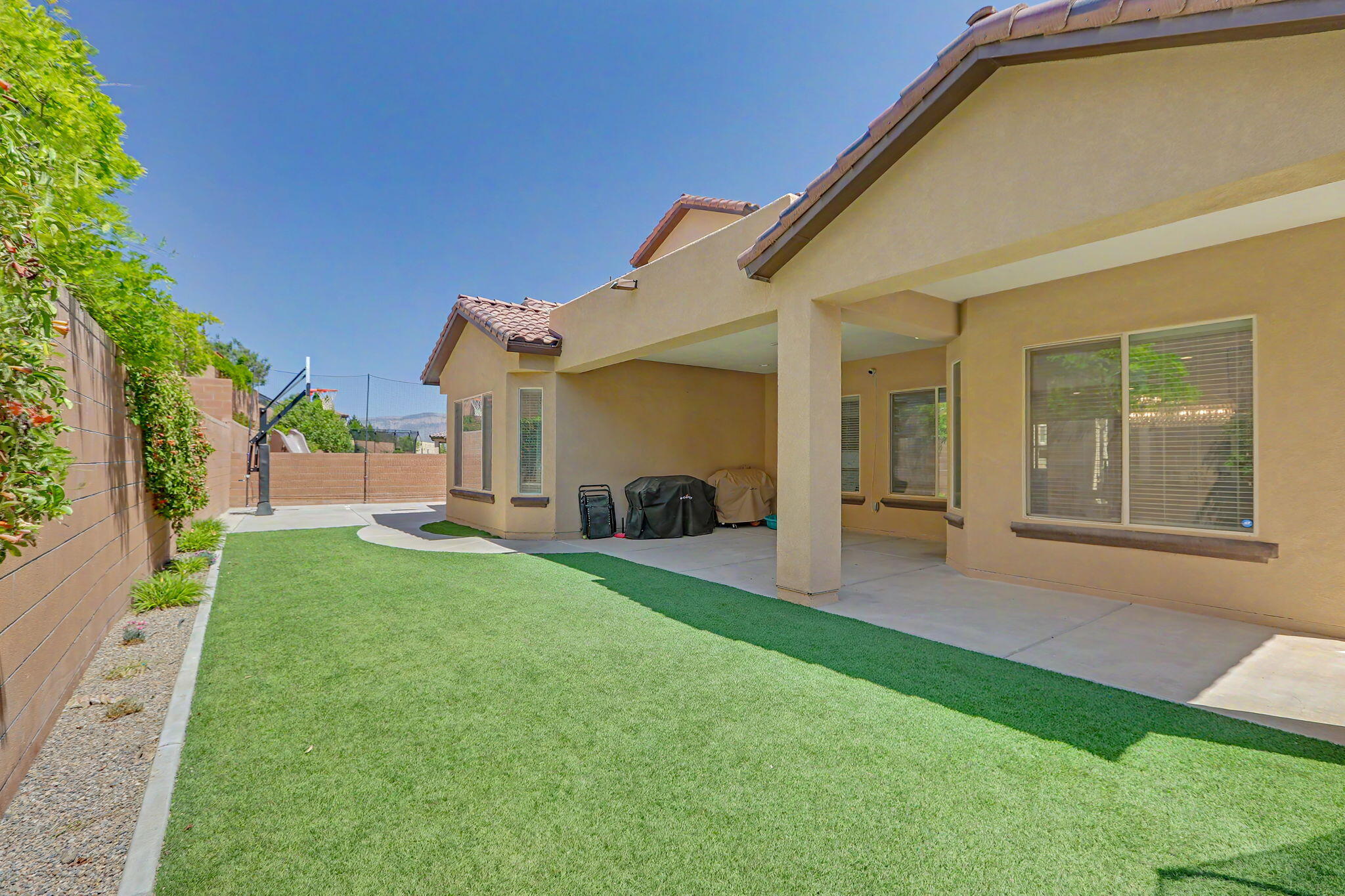 Photo 12 — 4206 Pico Norte Lane NE