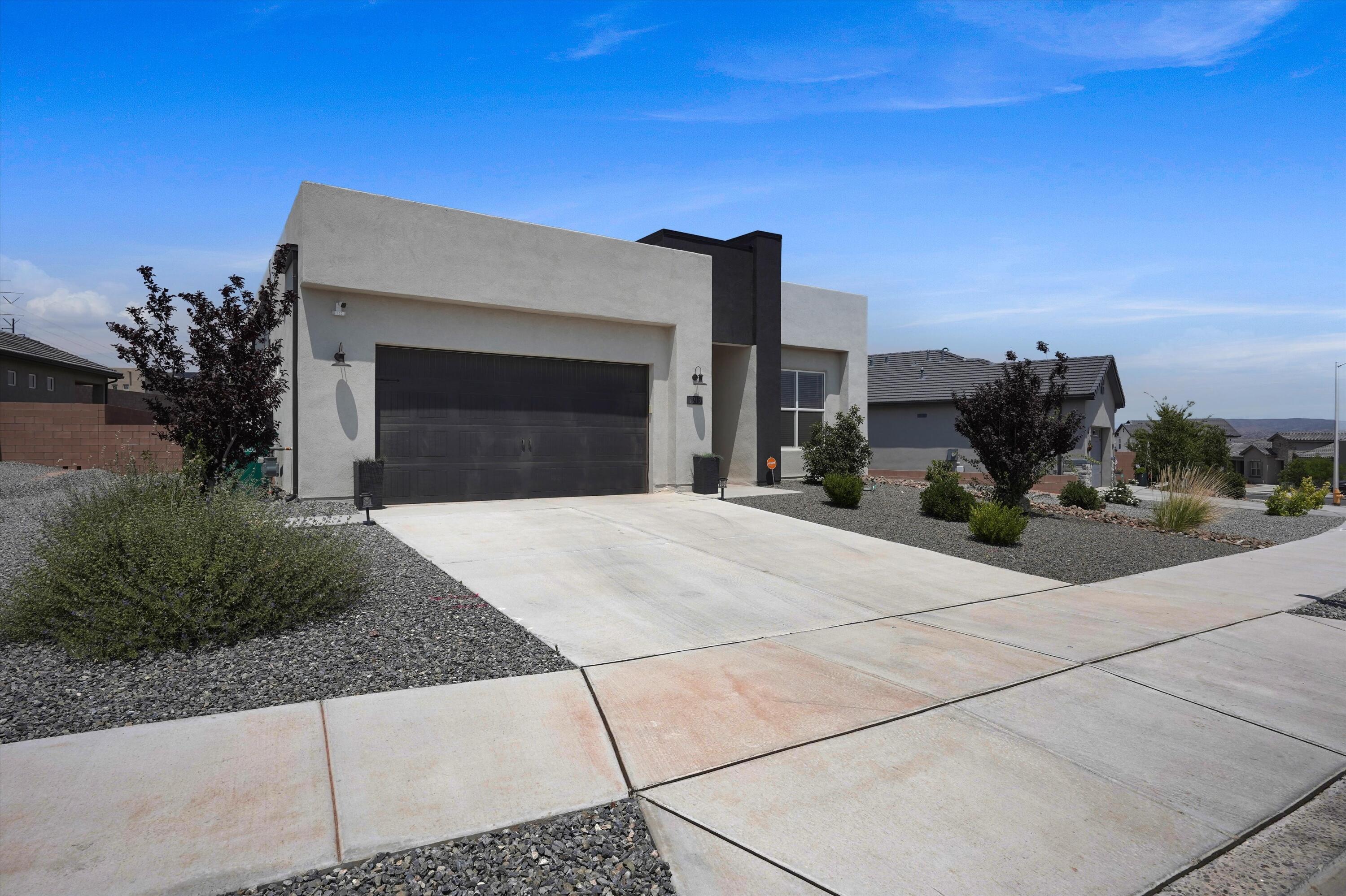 5213 Bullseye Road NE