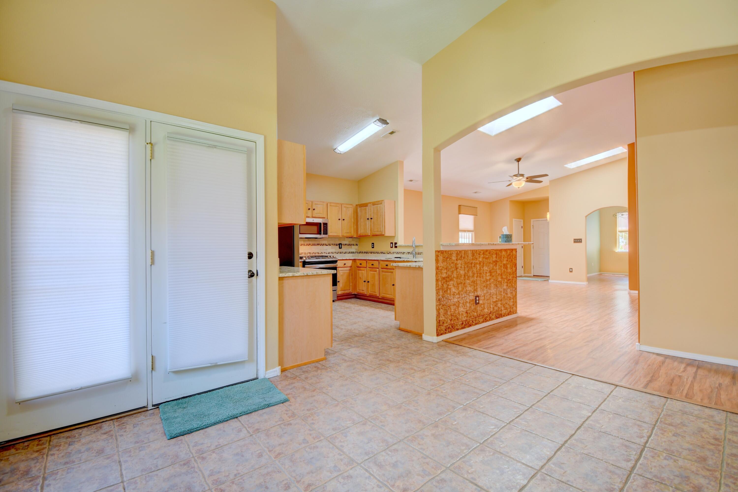 Photo 12 — 3105 W Meadow Drive SW