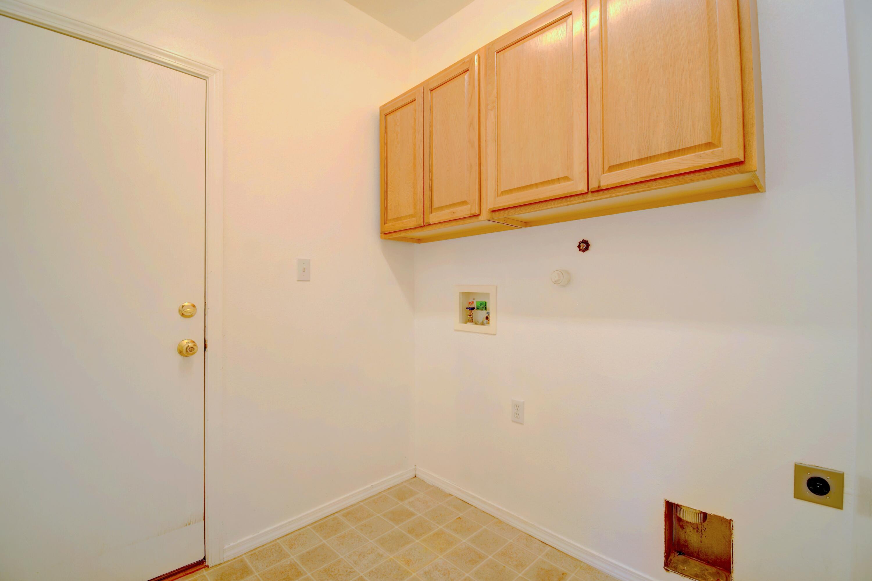 Photo 9 — 3105 W Meadow Drive SW