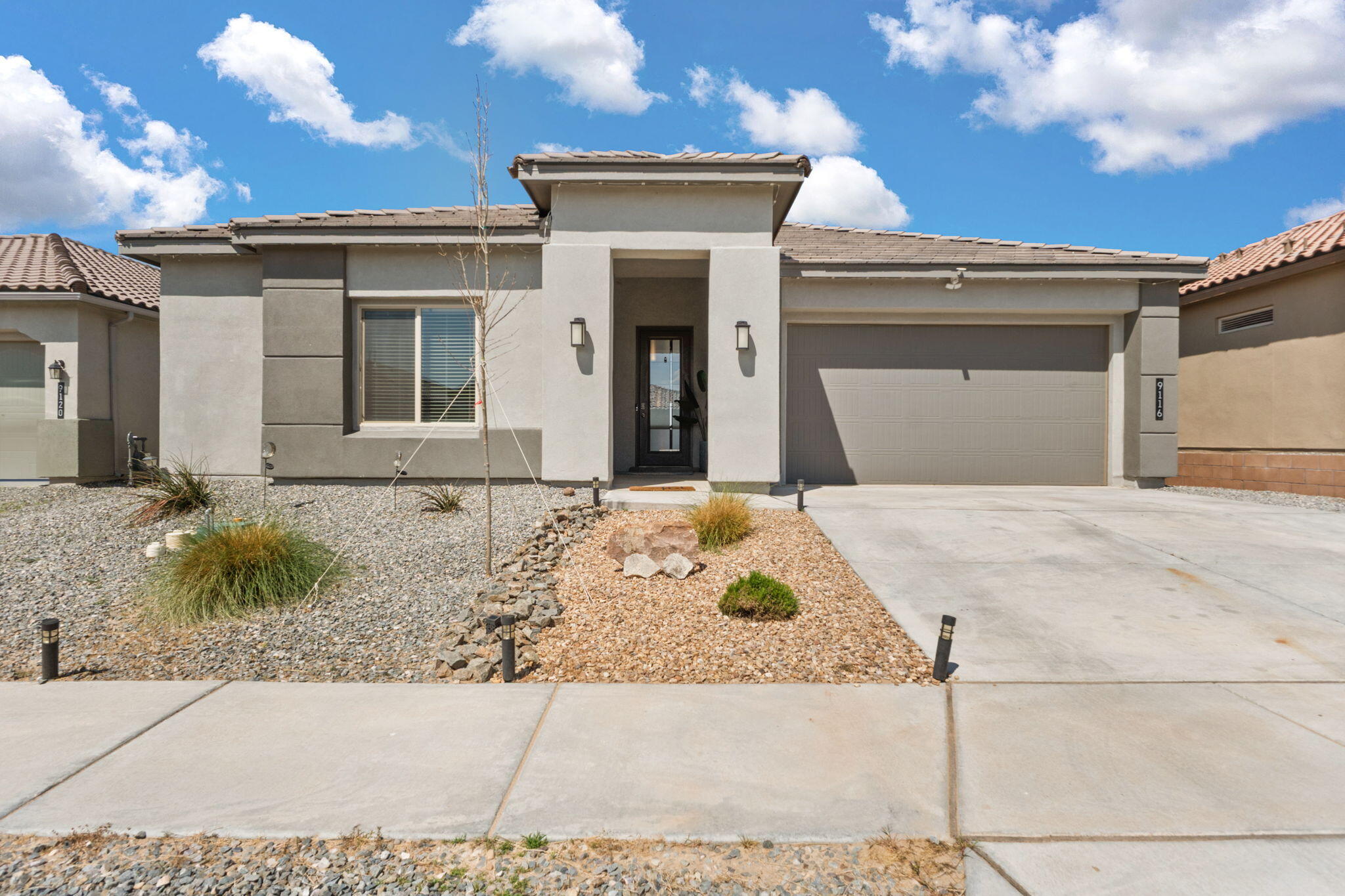 9116 Cambrils Drive NW, Albuquerque, NM 87114