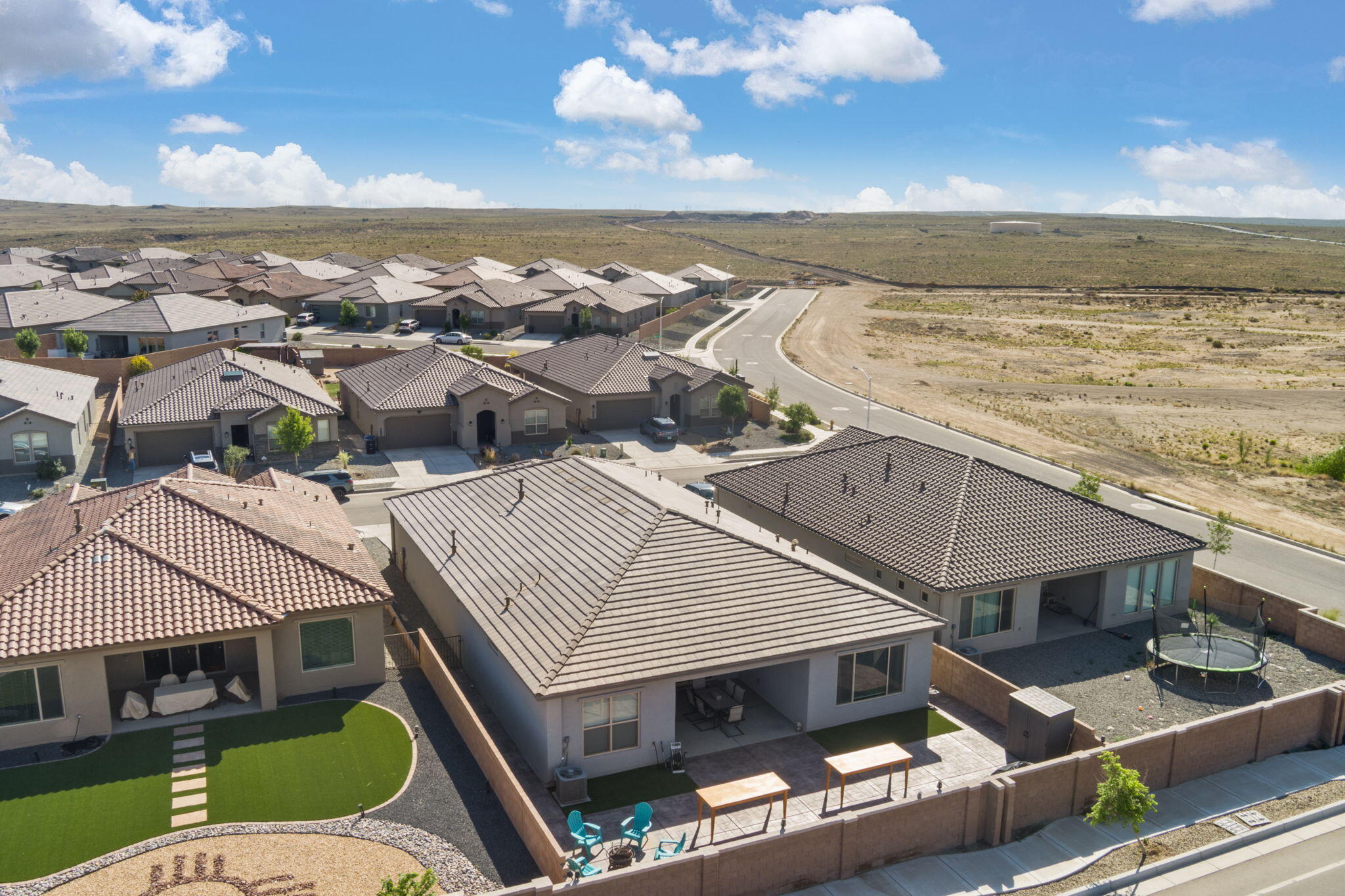 Photo 10 — 9116 Cambrils Drive NW