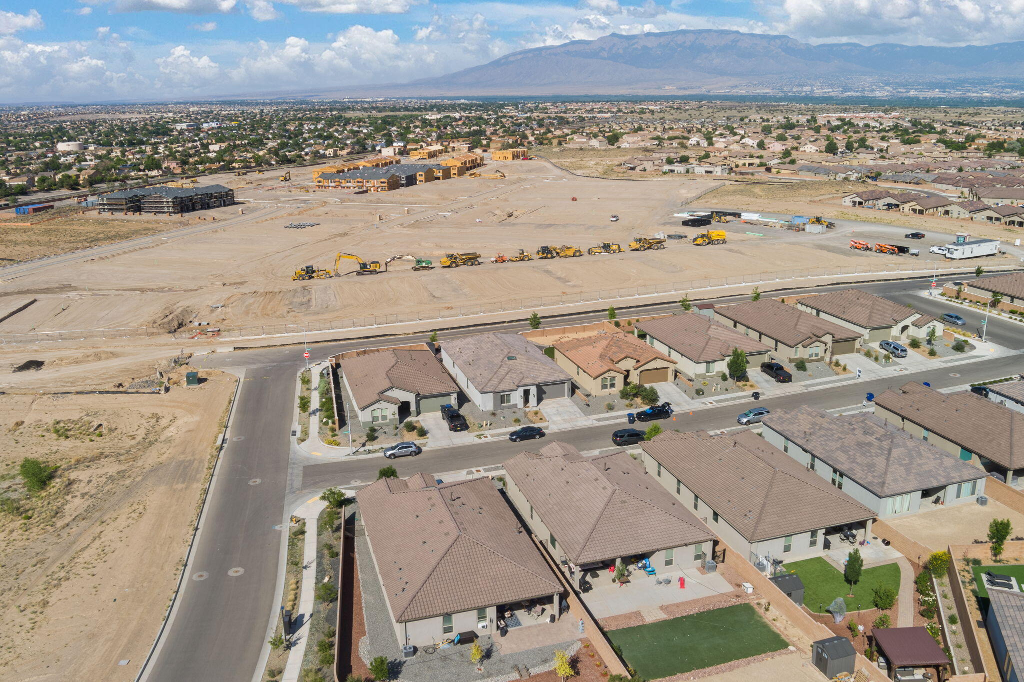 Photo 8 — 9116 Cambrils Drive NW
