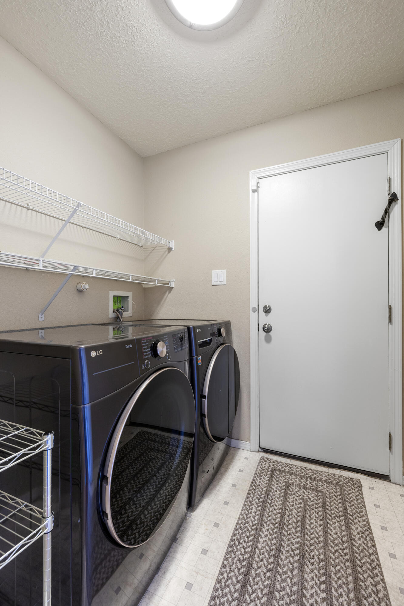 Photo 20 — 9205 HALYARD Road NW