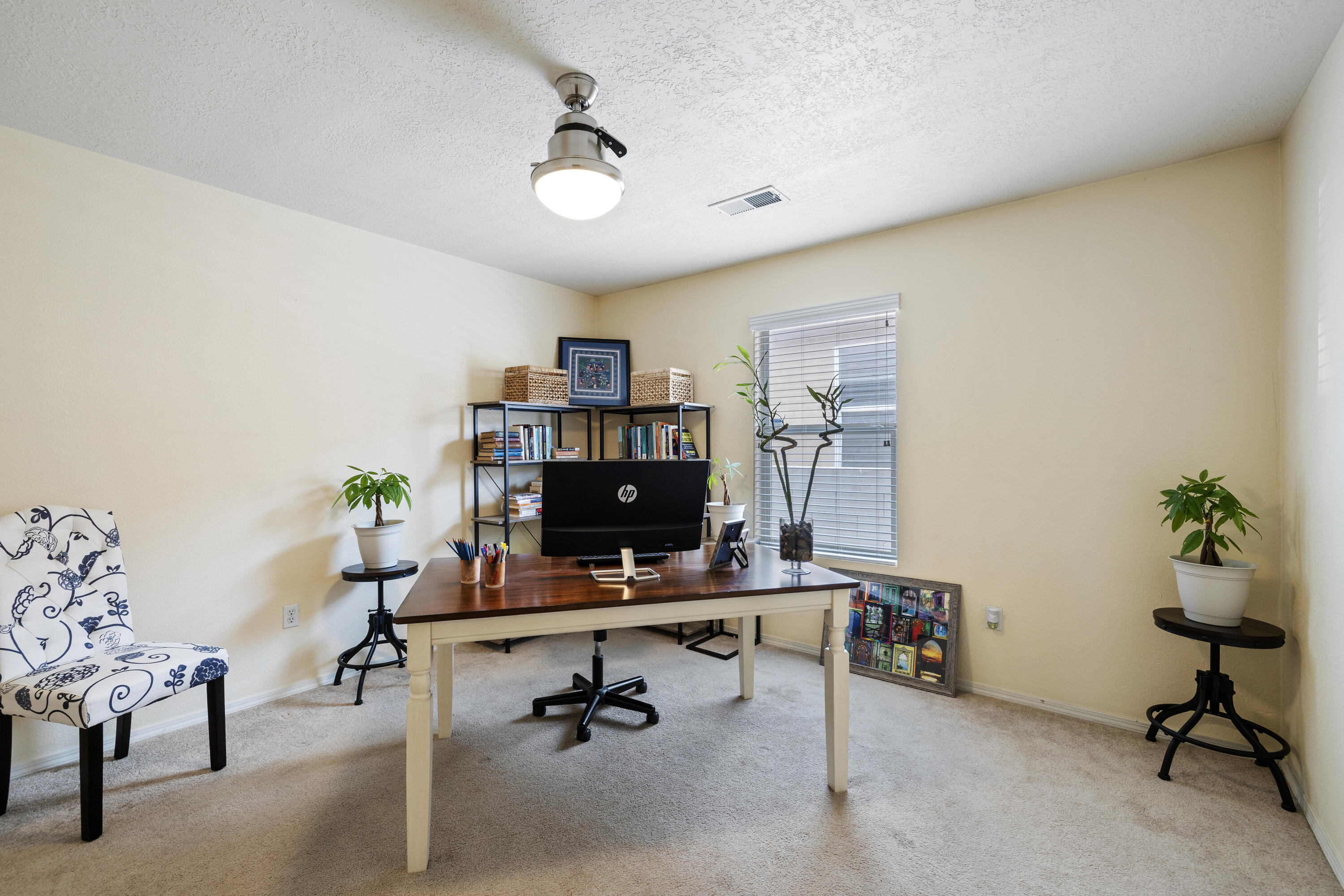 Photo 18 — 9205 HALYARD Road NW