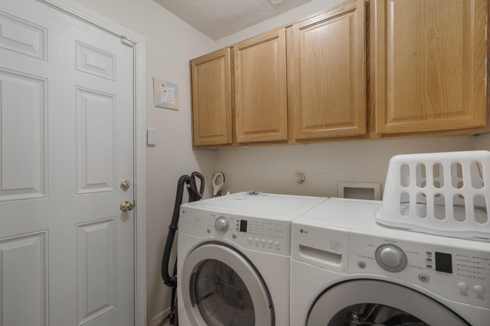 Photo 16 — 9423 E Travilla Drive NW
