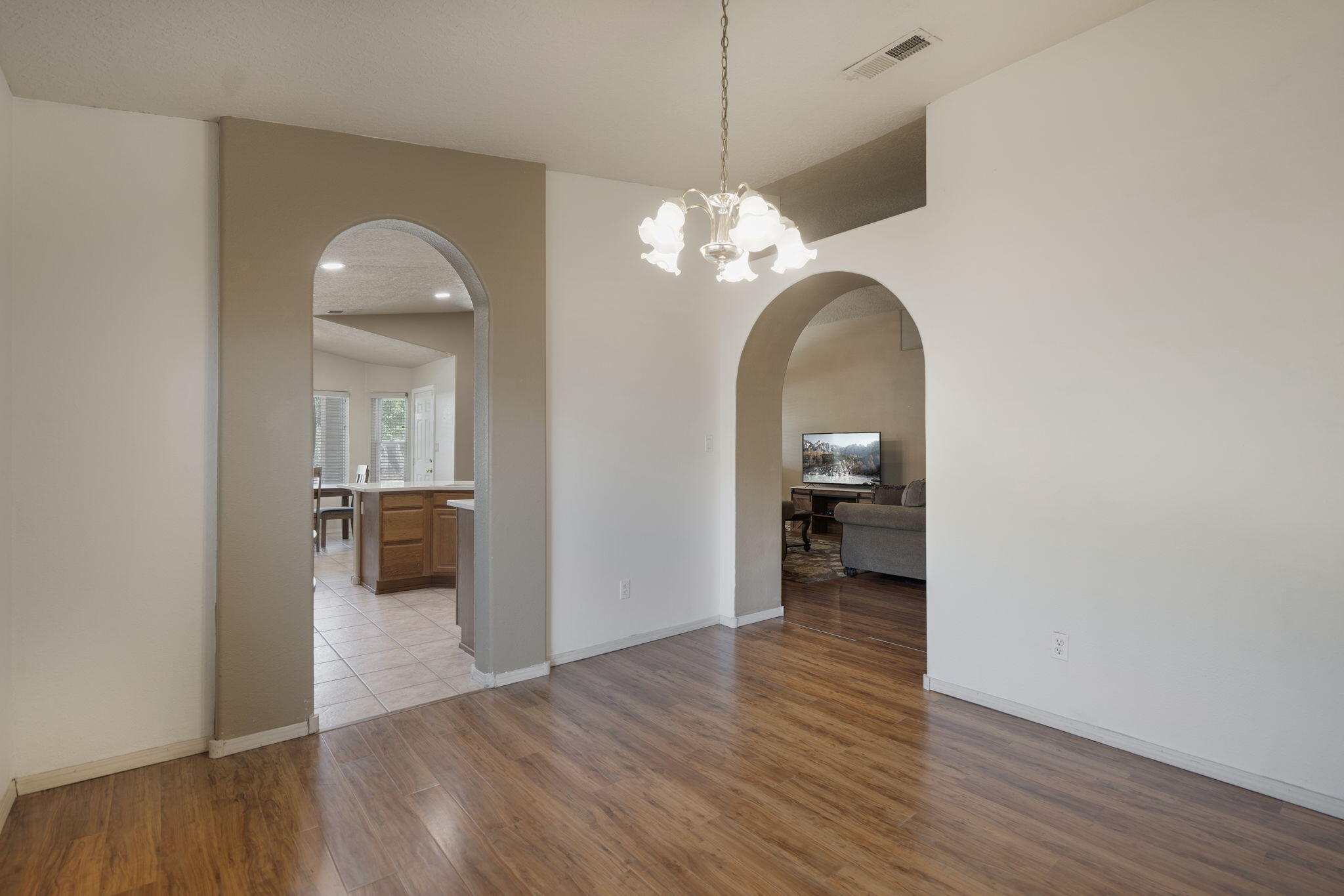 Photo 19 — 9423 E Travilla Drive NW