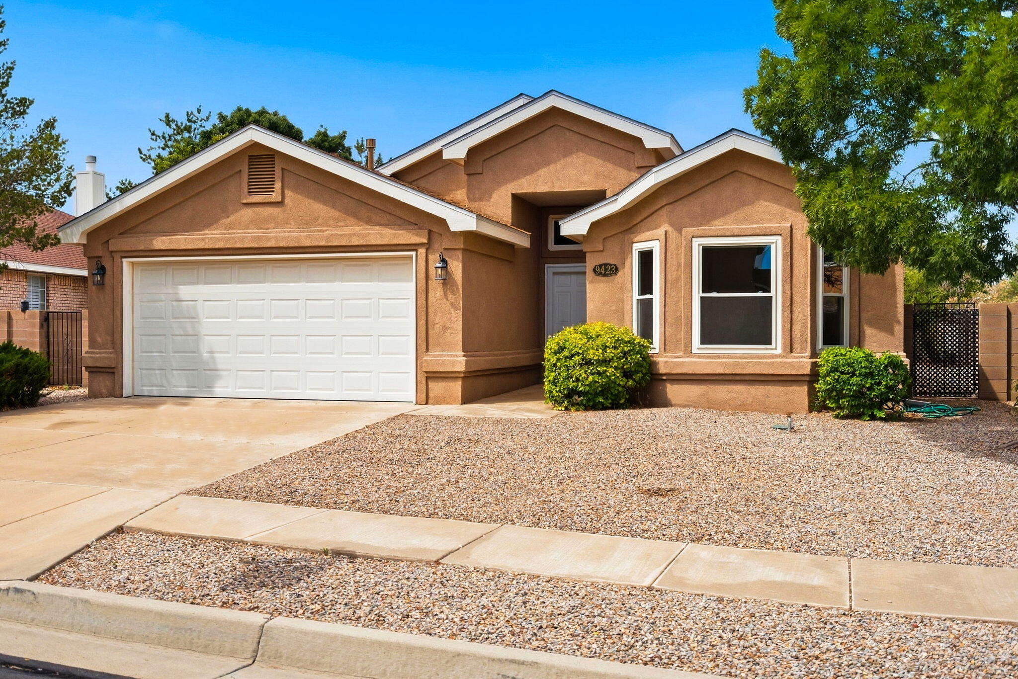 Photo 2 — 9423 E Travilla Drive NW