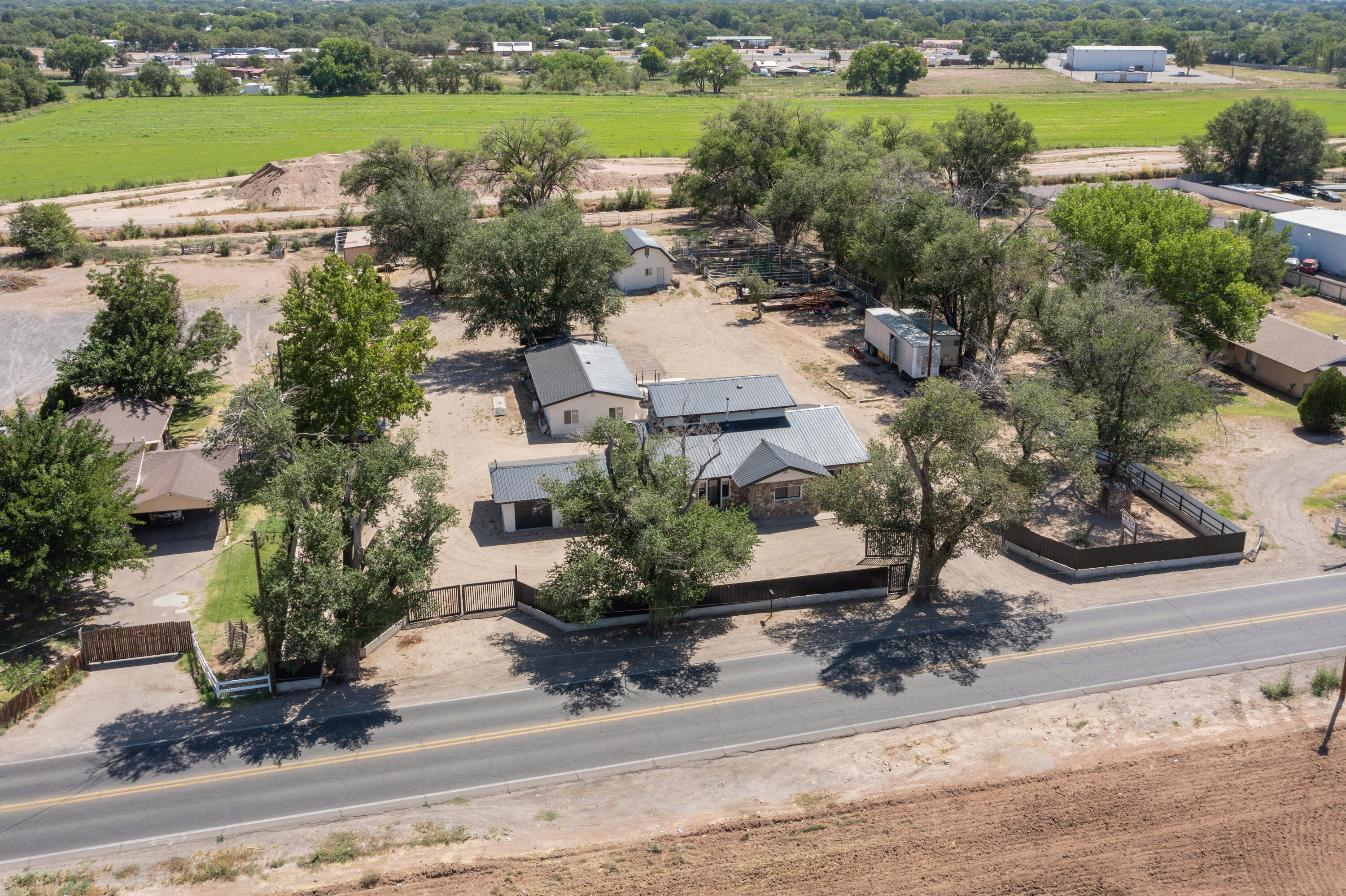 11 El Cerro Road