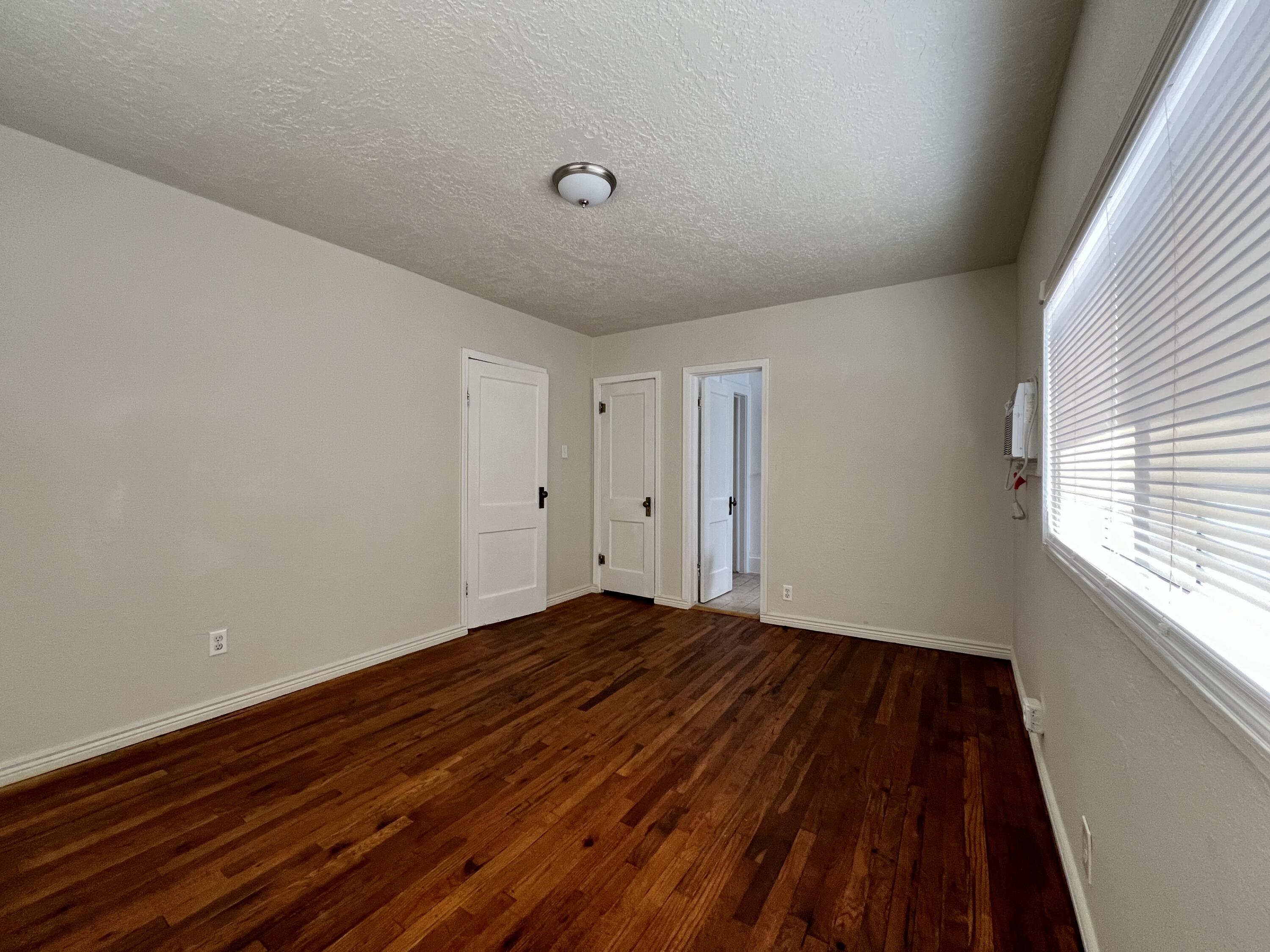 Photo 14 — 316 9th Street SW