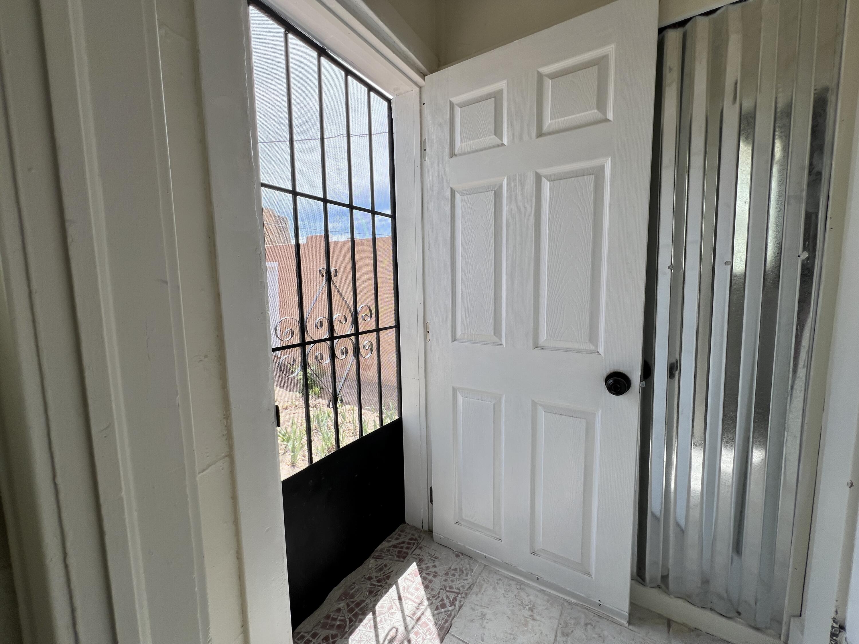 Photo 8 — 316 9th Street SW