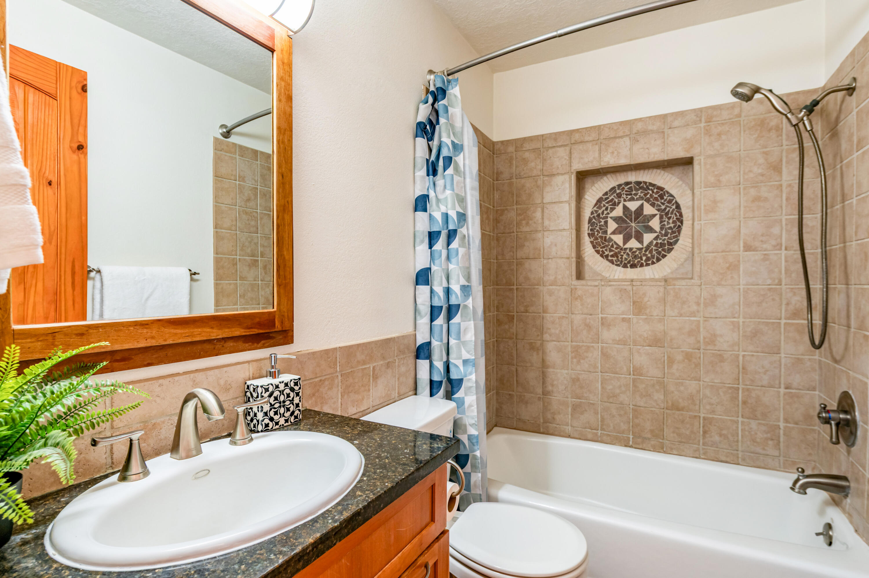 Photo 5 — 4501 8th Street NW