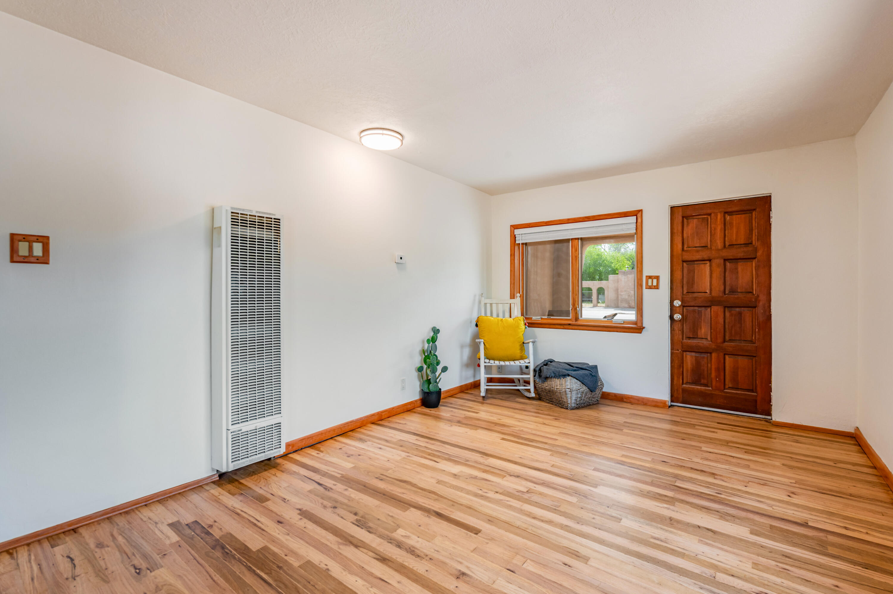 Photo 17 — 4501 8th Street NW