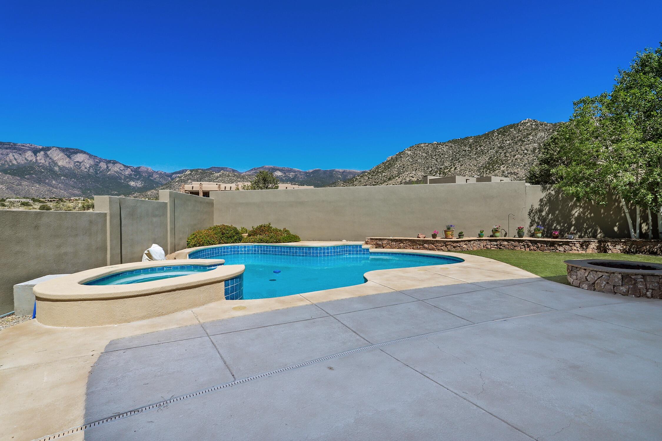 Photo 6 — 5415 High Desert Place NE