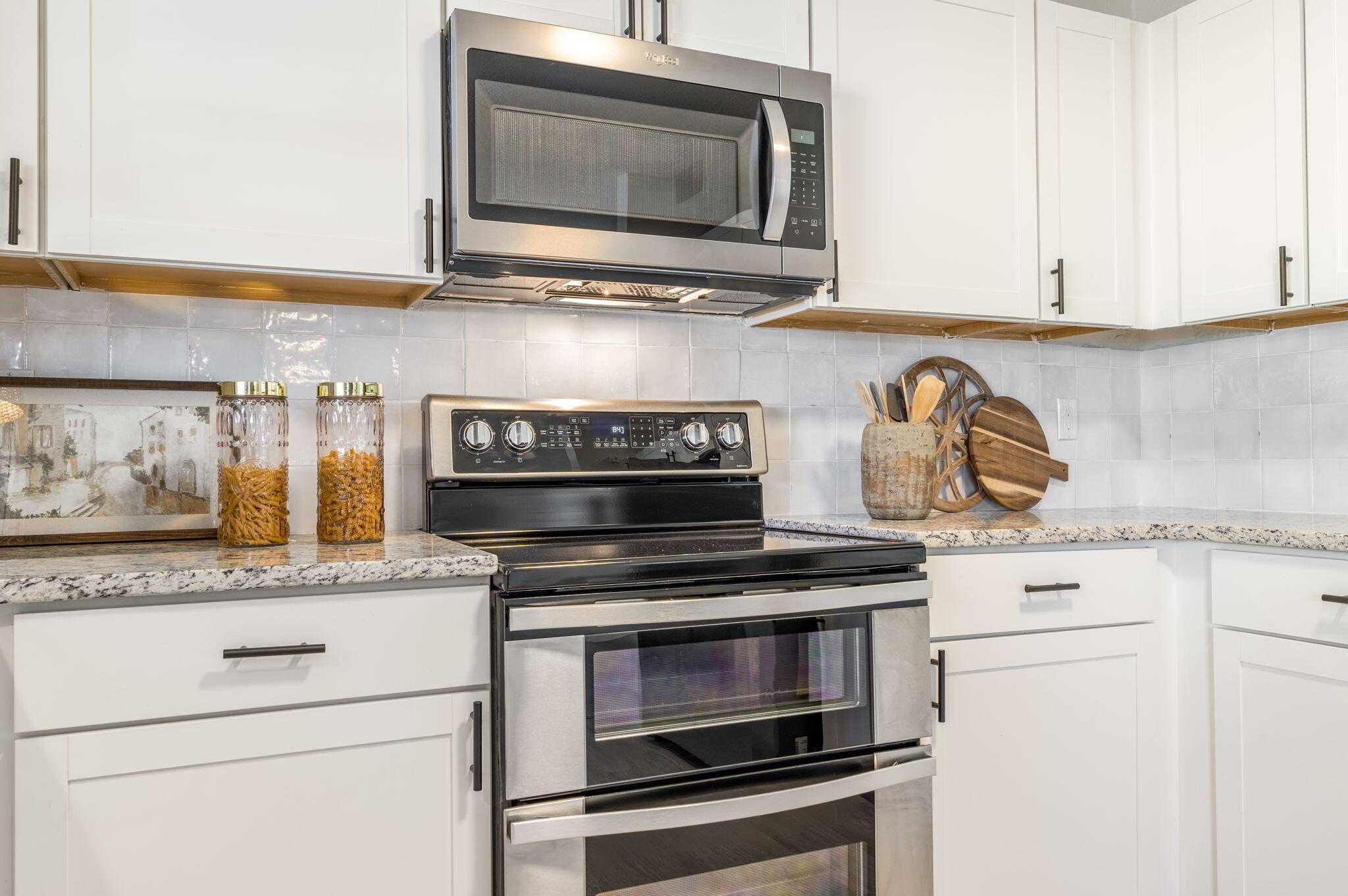Photo 17 — 1705 Arlene Road SE