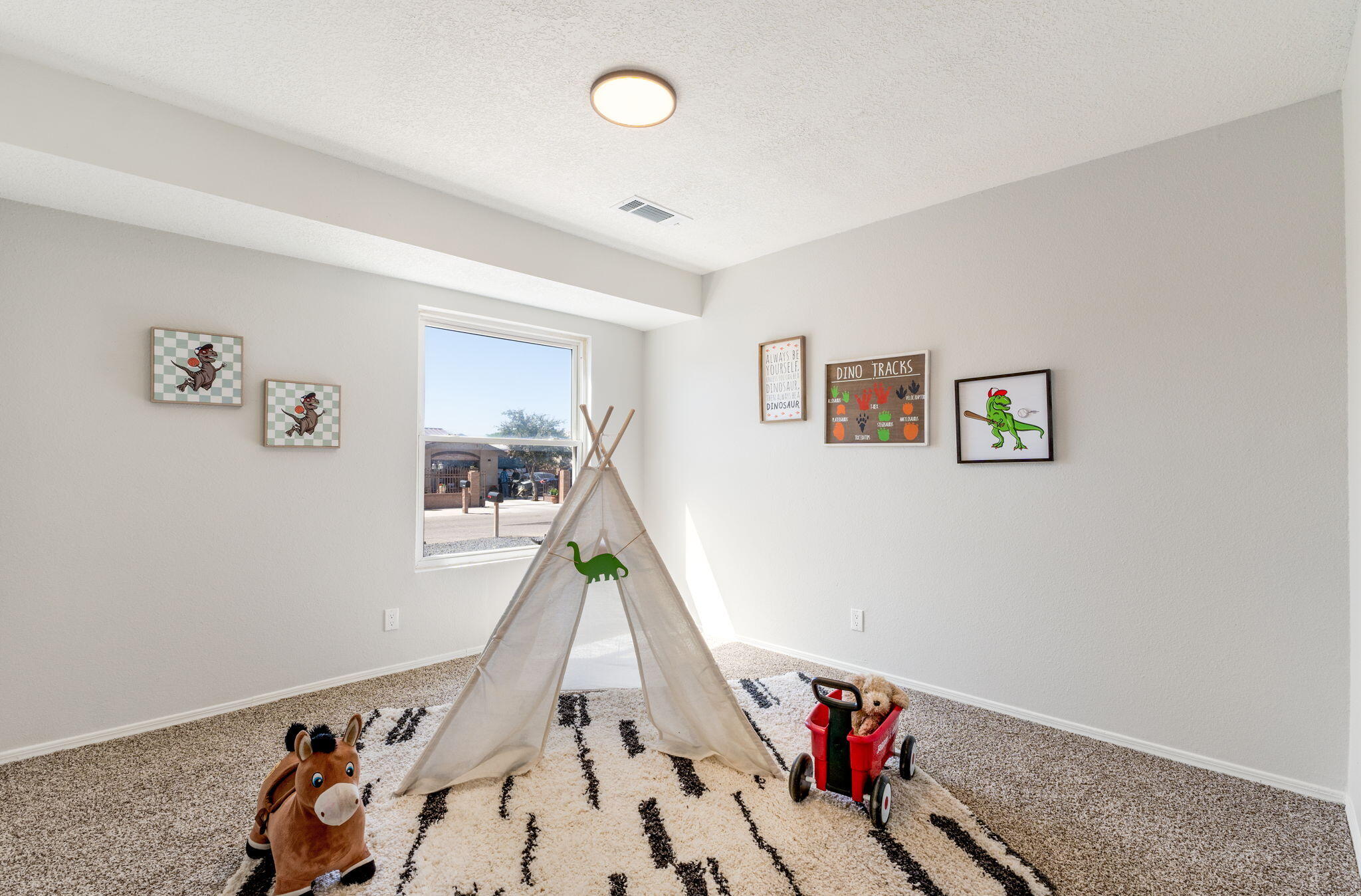 Photo 4 — 1705 Arlene Road SE