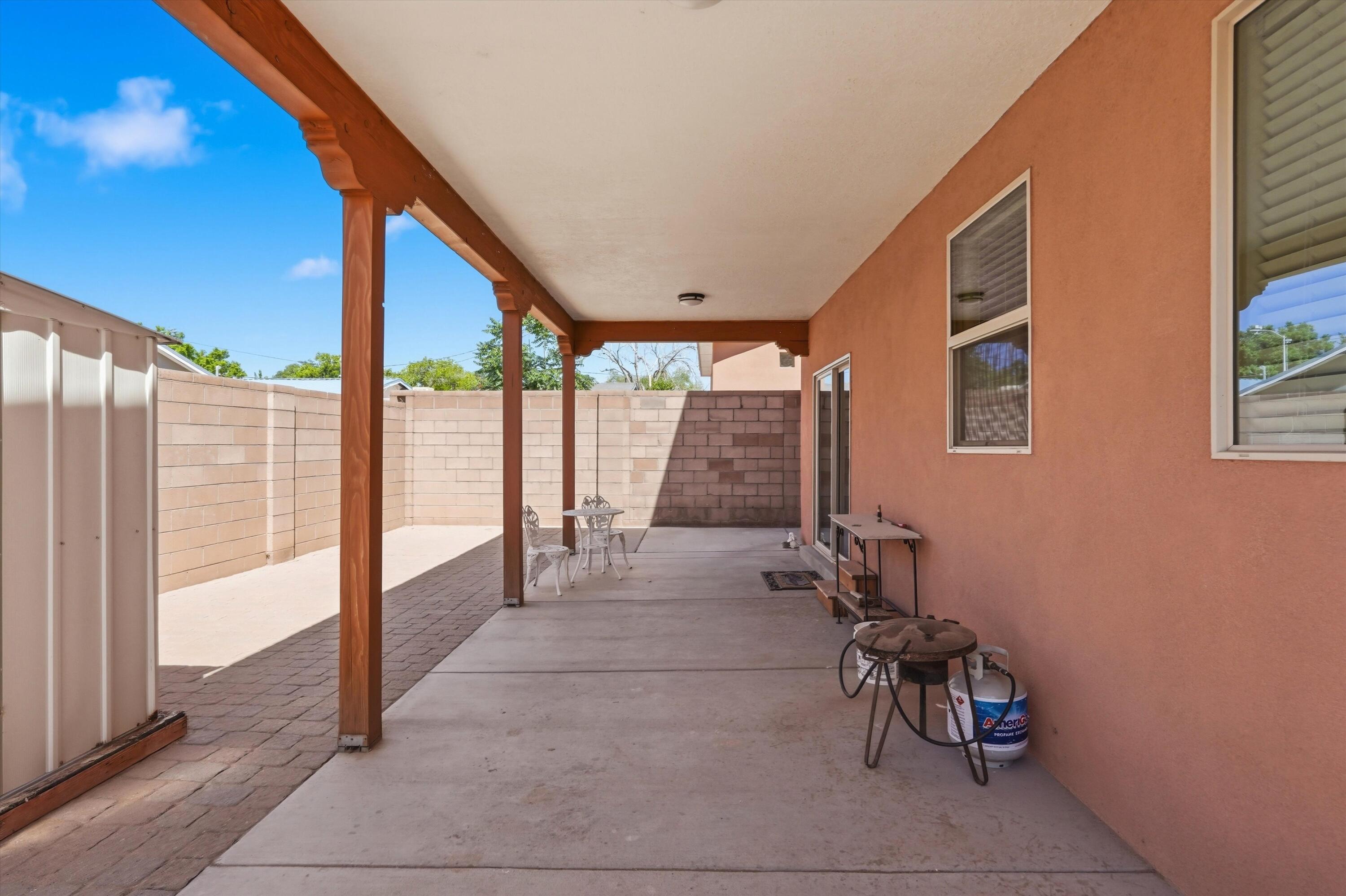 Photo 5 — 503 Martinez Drive NE