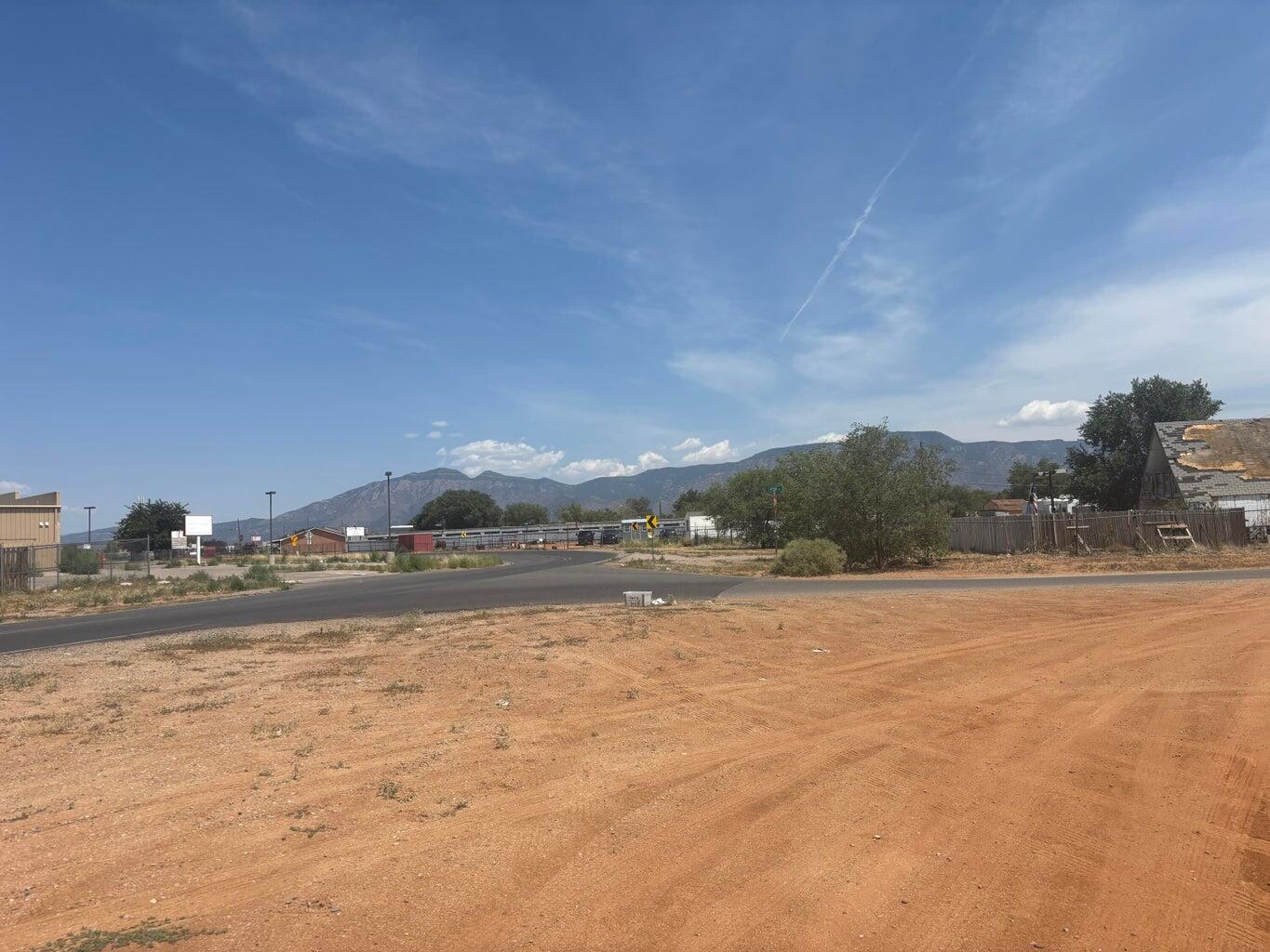 Photo 3 —  Unit 11 Bk 3 Tr 2