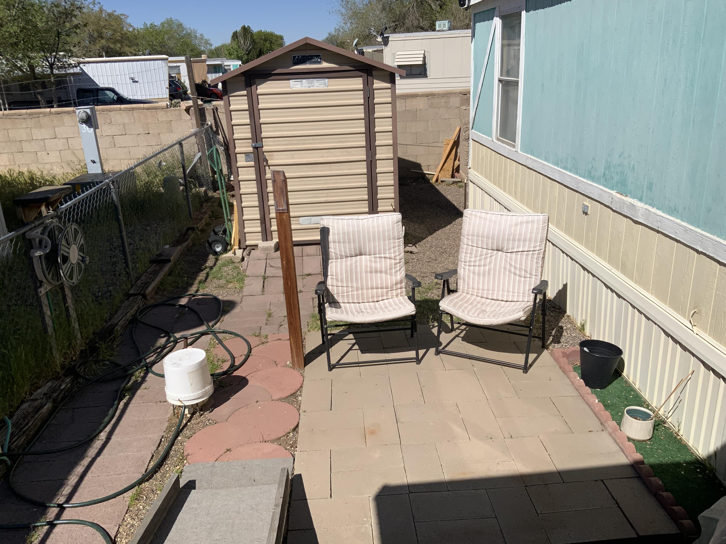 Photo 2 — 217 Bette Clair Street SE