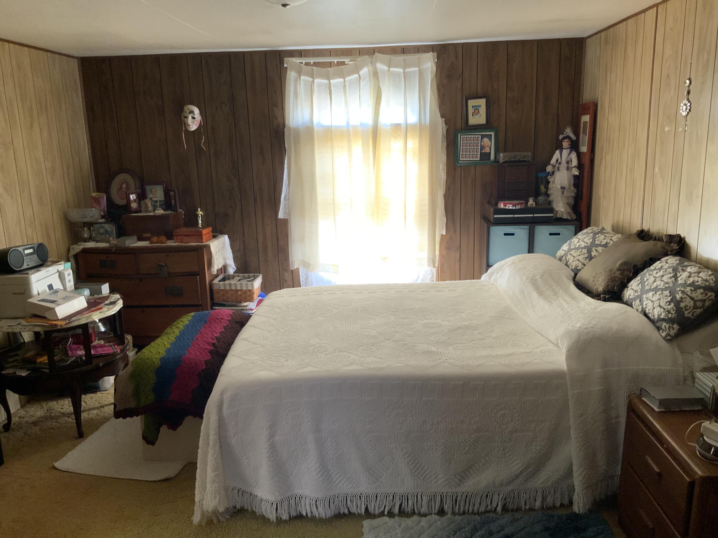 Photo 7 — 217 Bette Clair Street SE