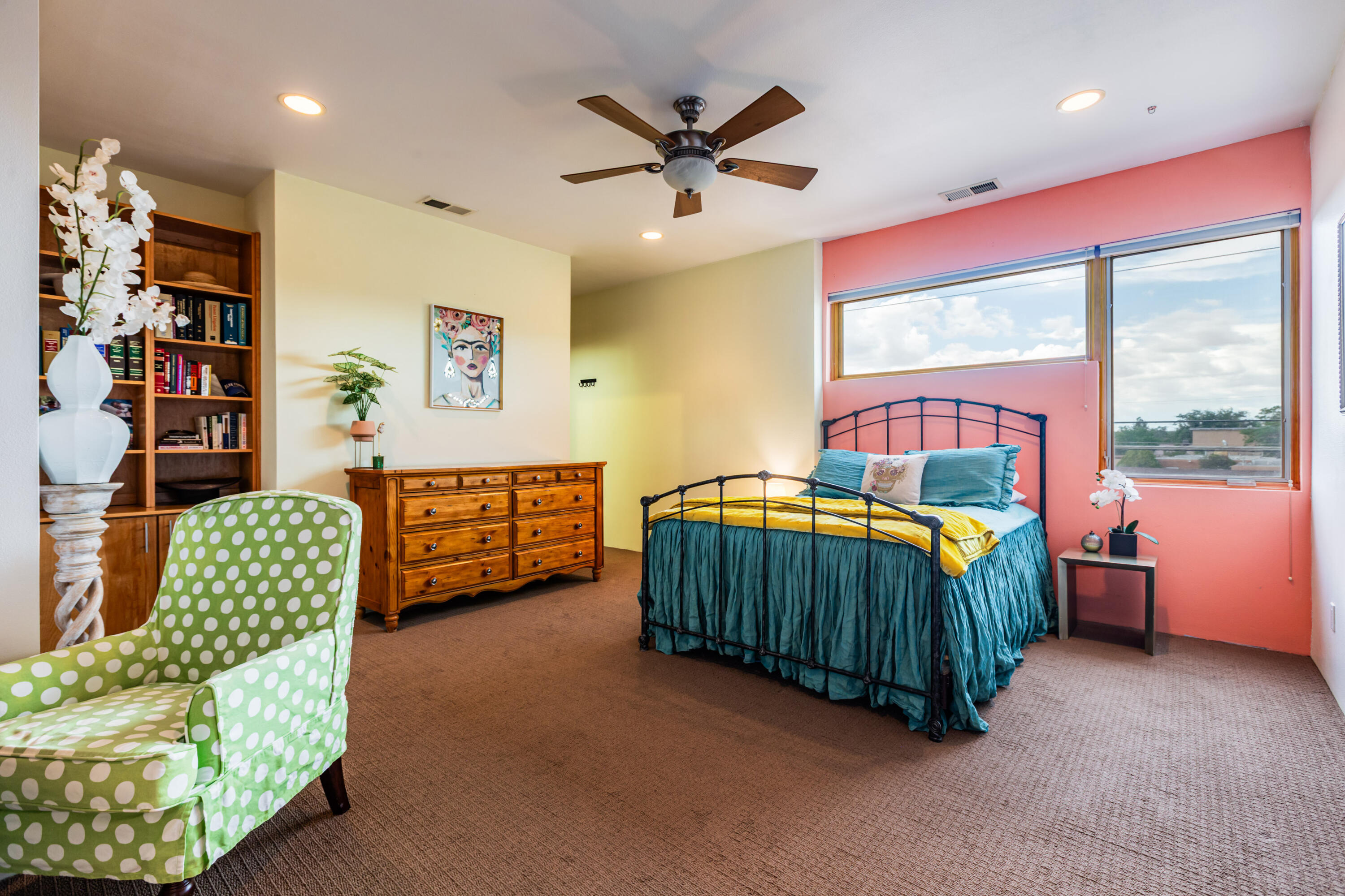 Photo 11 — 2305 Mananitas Lane NW