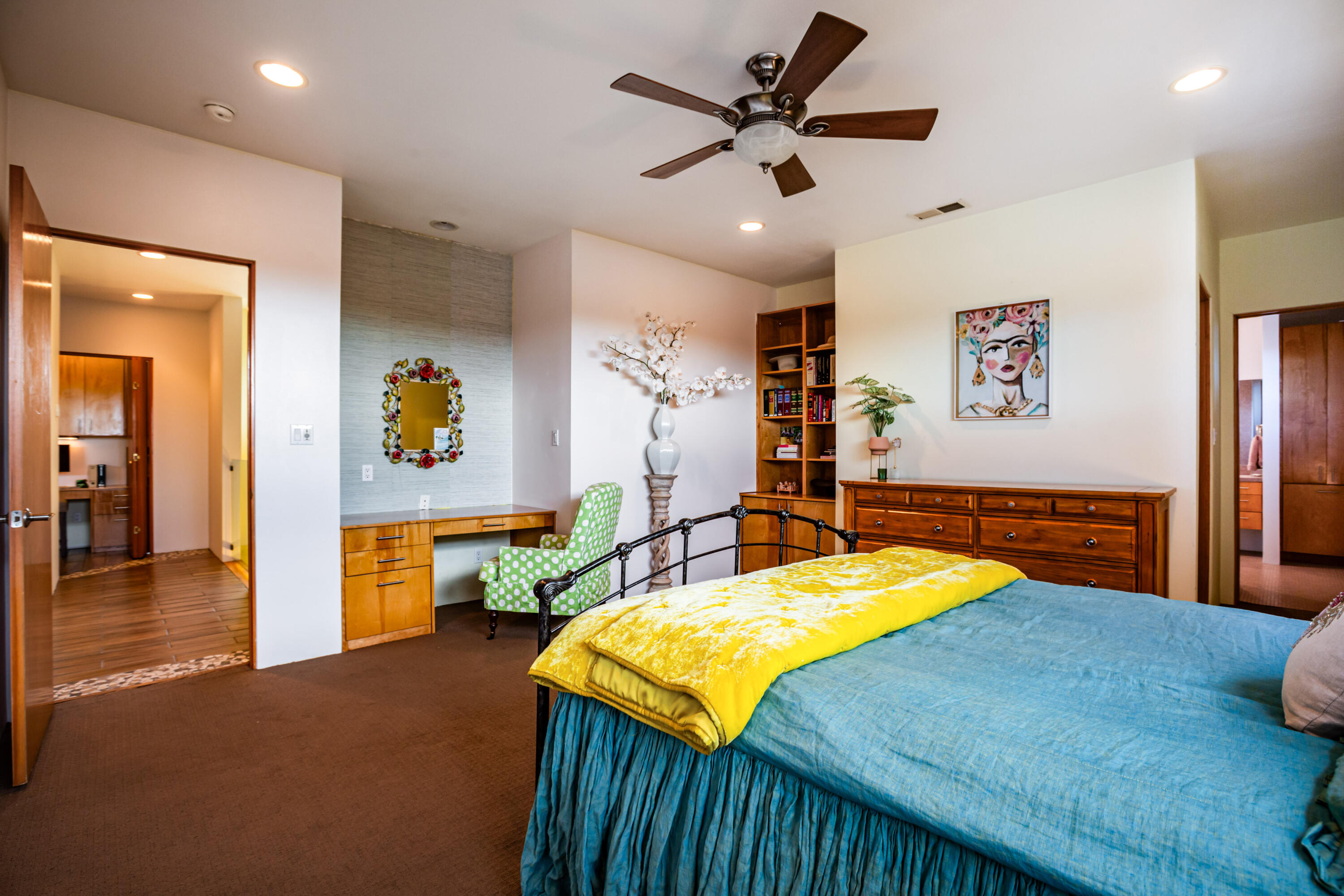 Photo 10 — 2305 Mananitas Lane NW
