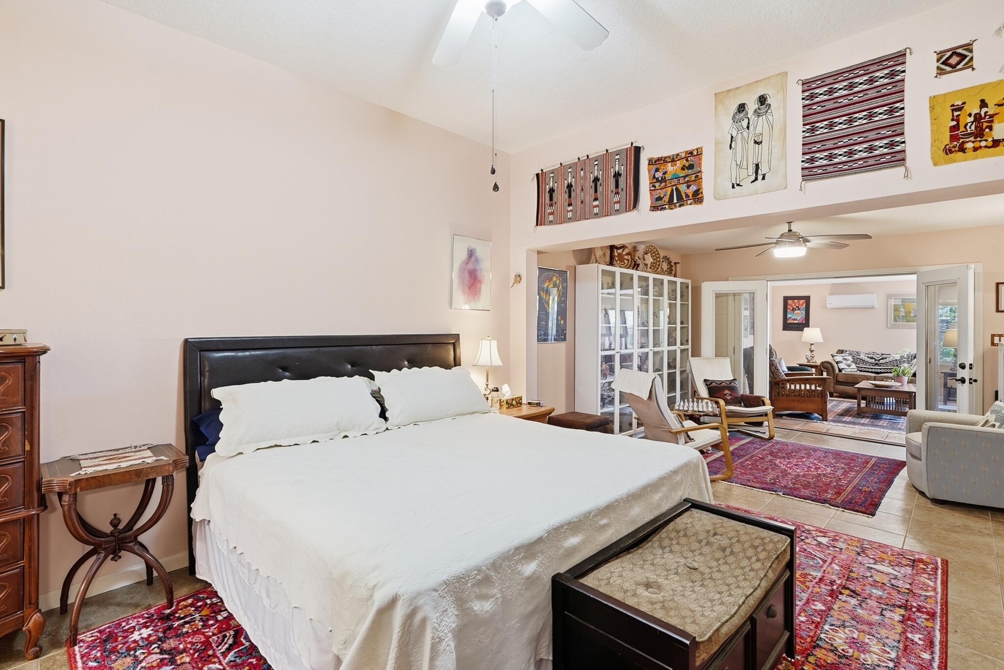 Photo 18 — 5902 Azuelo Avenue NW