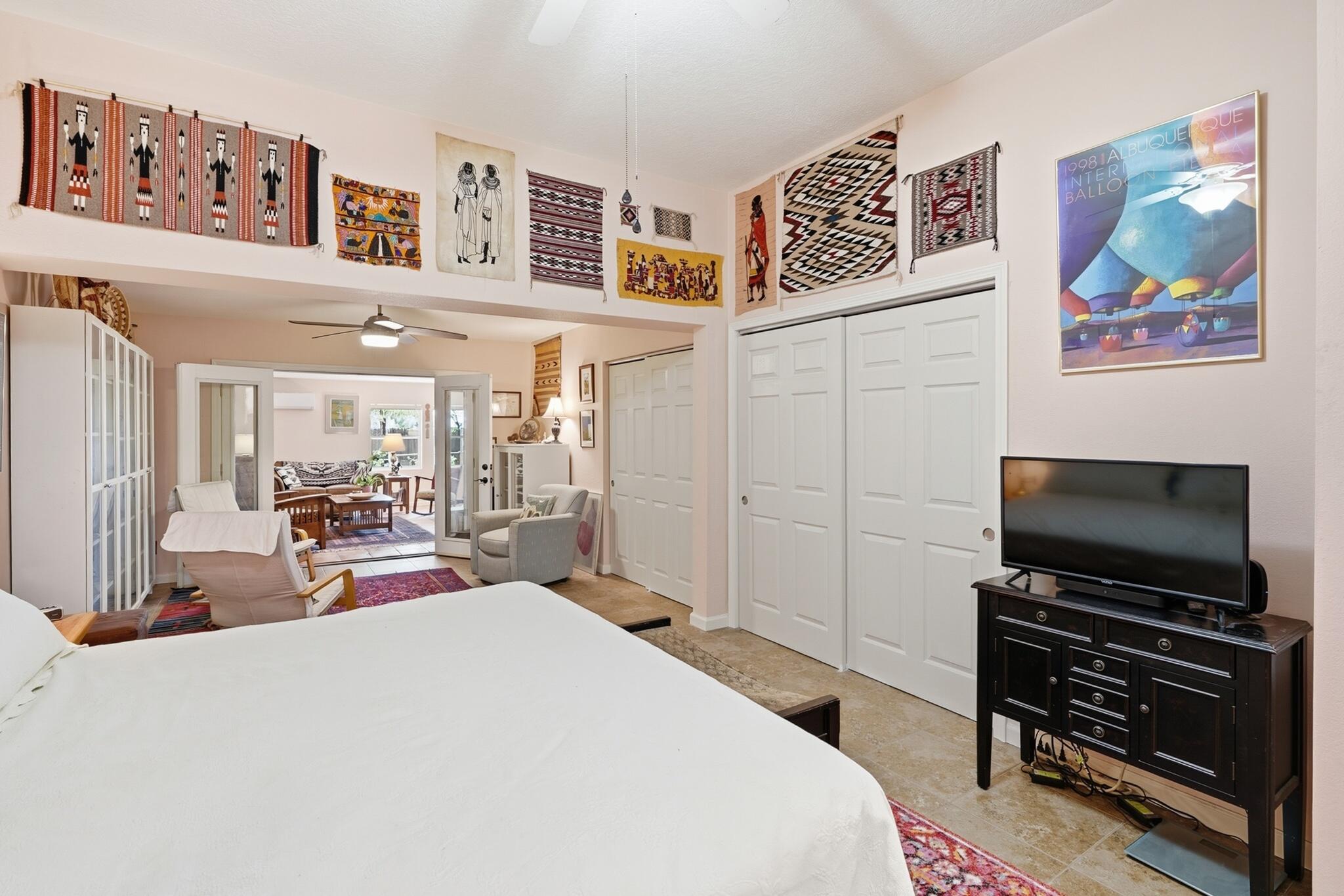 Photo 14 — 5902 Azuelo Avenue NW