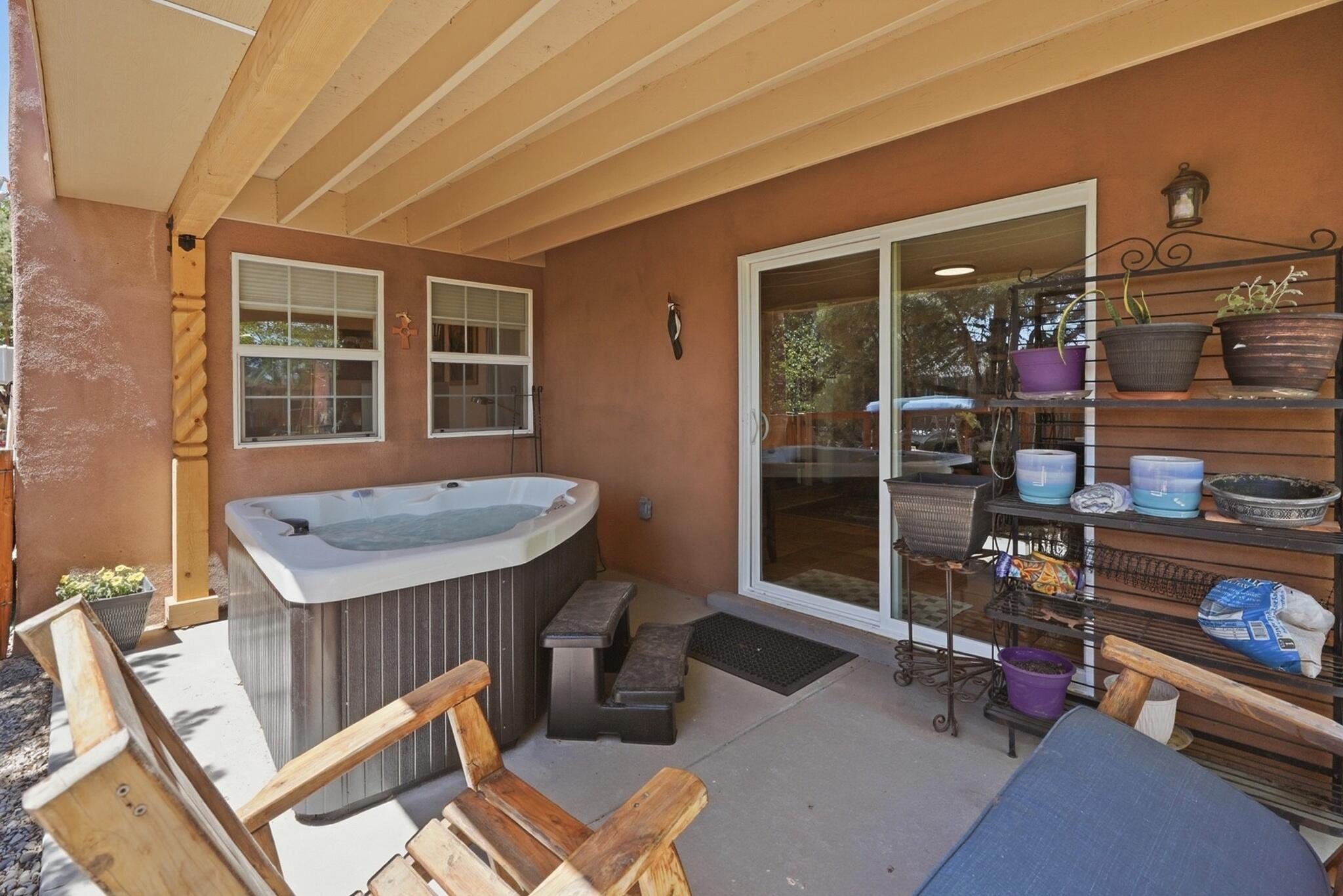 Photo 5 — 5902 Azuelo Avenue NW