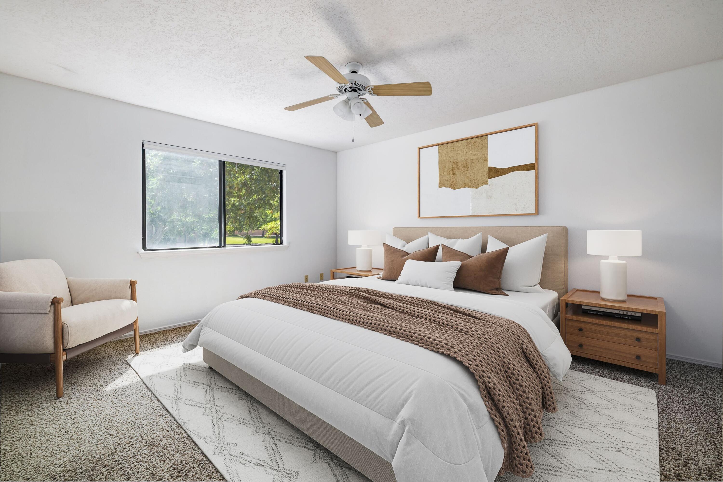 Photo 12 — 5801 Lowell Street NE UNIT 28D