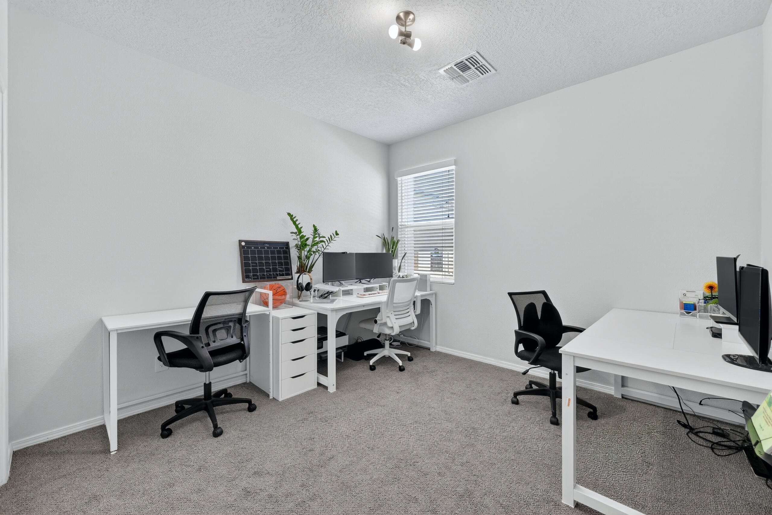 Photo 18 — 6025 Strand Loop SE