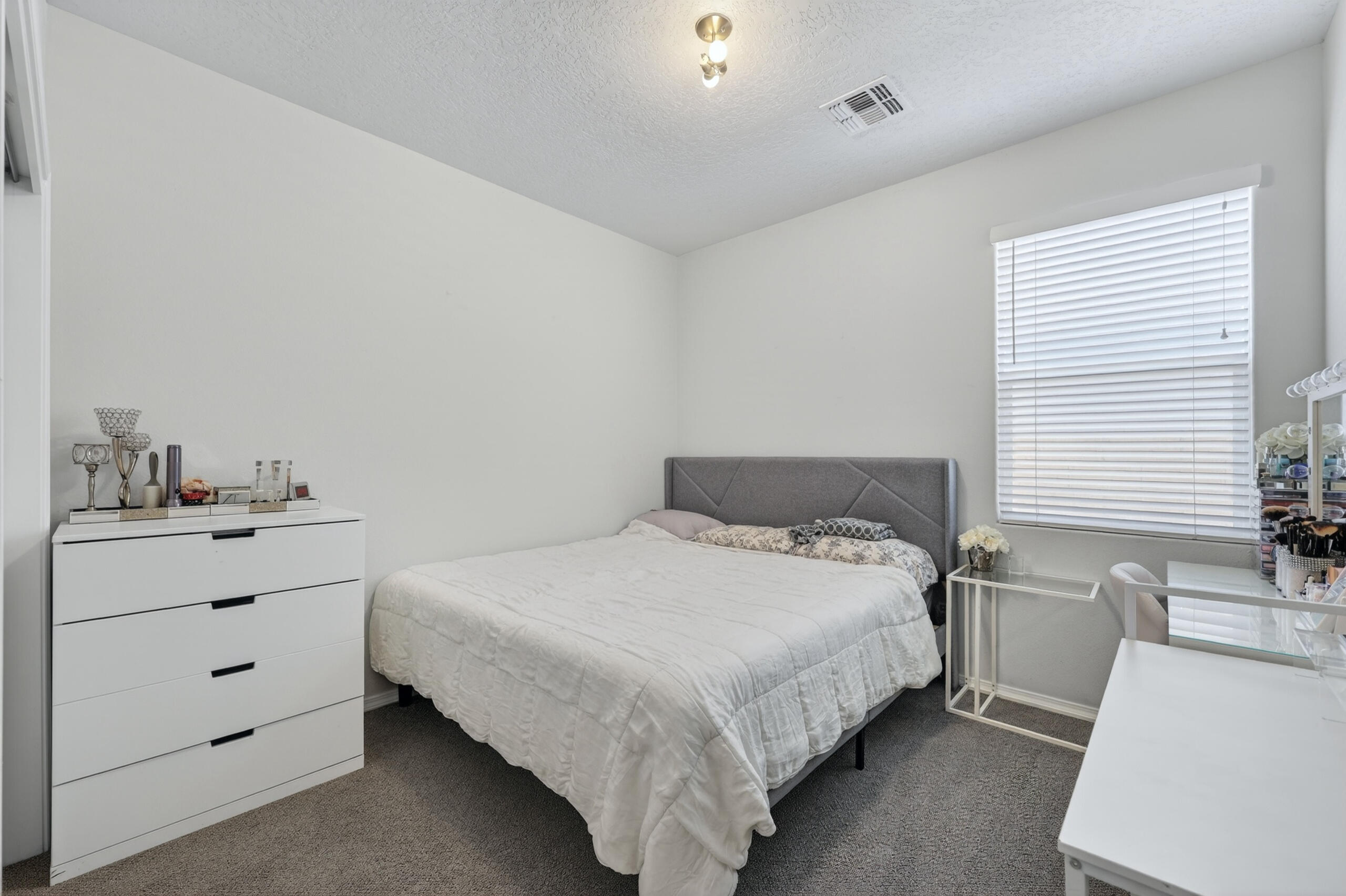 Photo 16 — 6025 Strand Loop SE