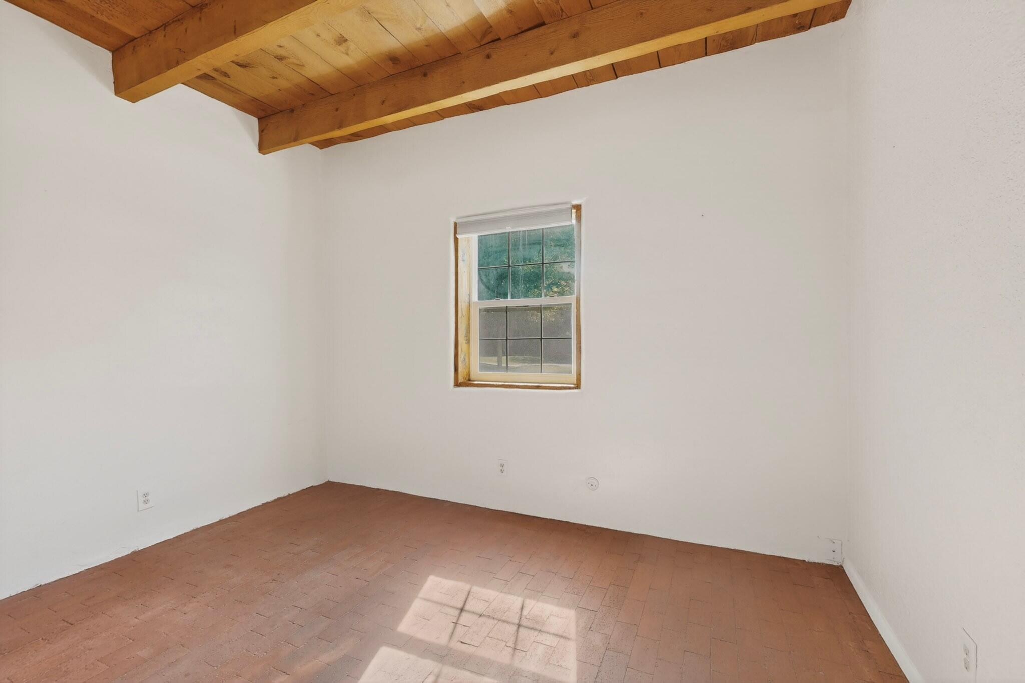 Photo 18 — 3939 Rio Grande Boulevard NW UNIT 53