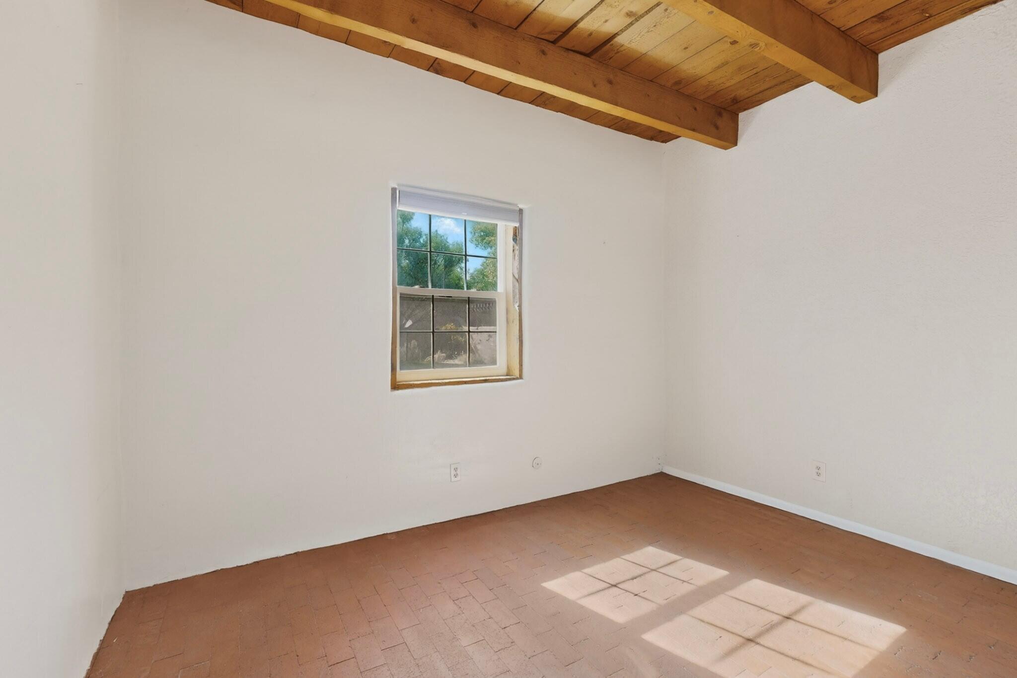 Photo 19 — 3939 Rio Grande Boulevard NW UNIT 53