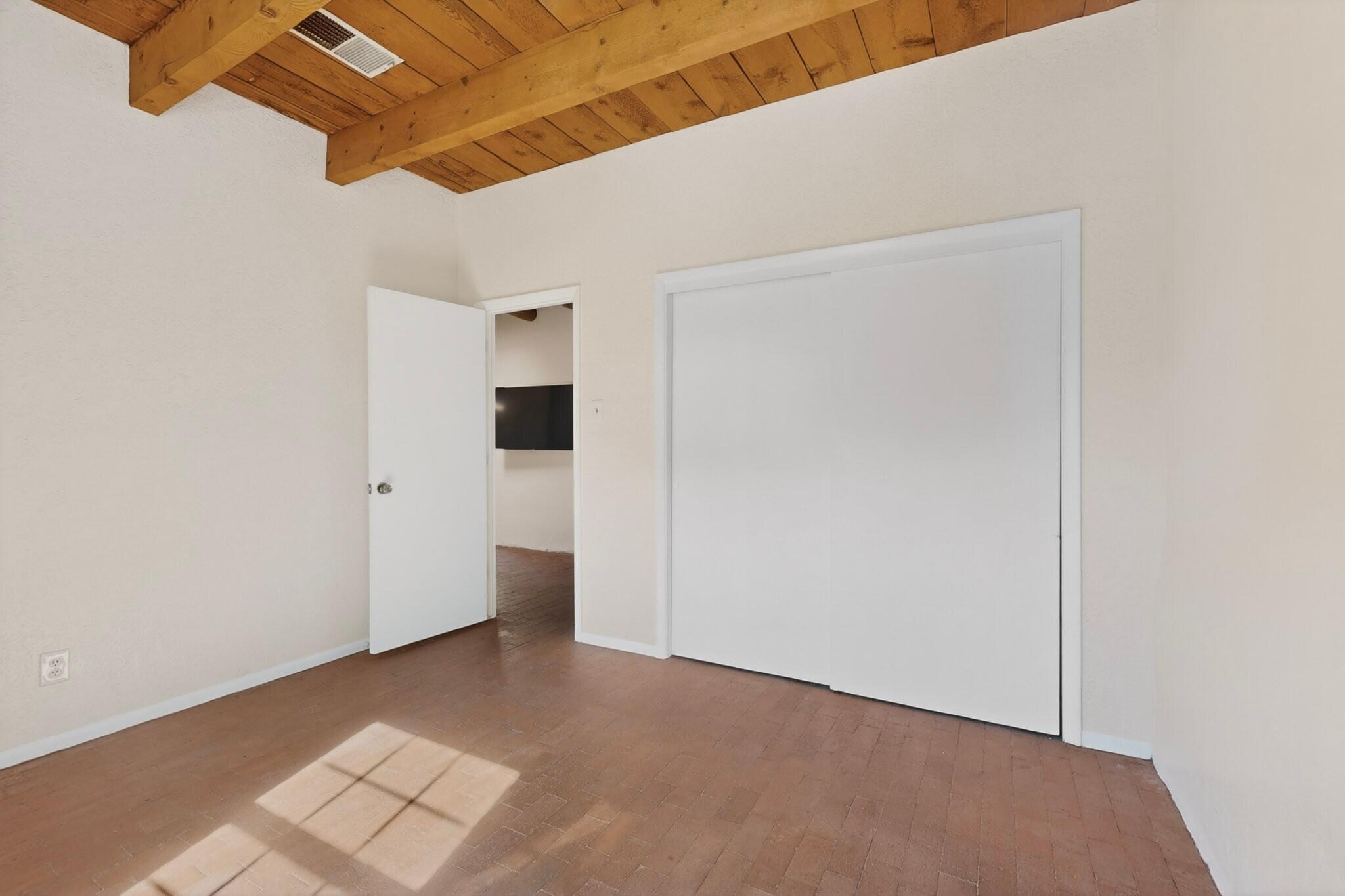 Photo 20 — 3939 Rio Grande Boulevard NW UNIT 53