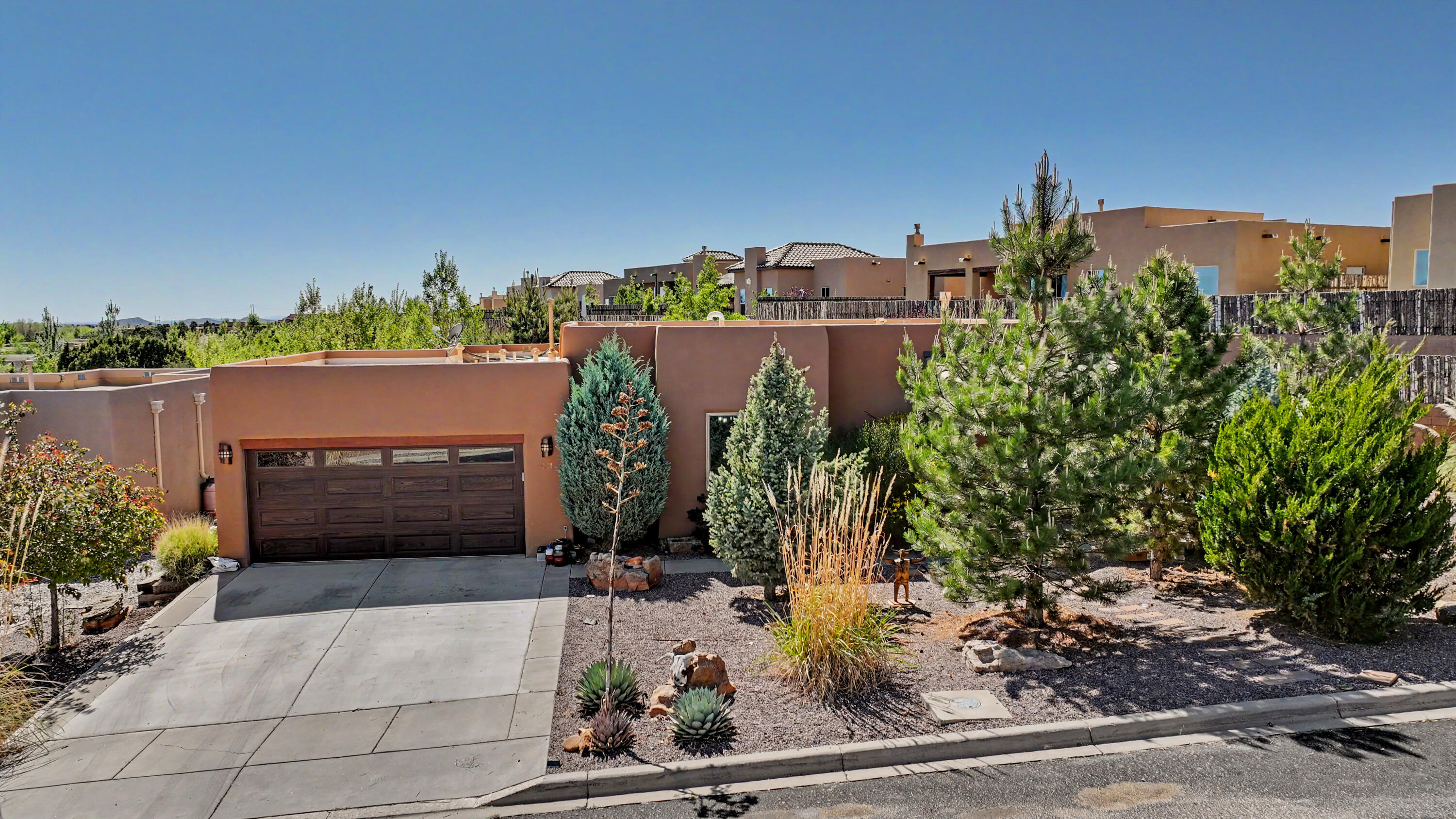 43 Canto Del Pajaro, Santa Fe, NM 87508