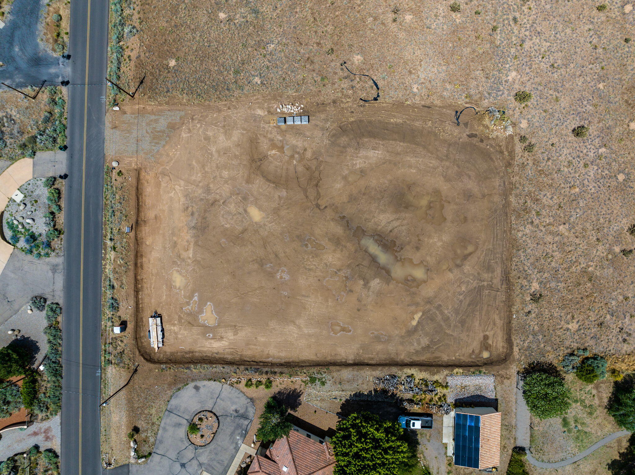 Photo 12 — 11407 San Rafael Avenue NE