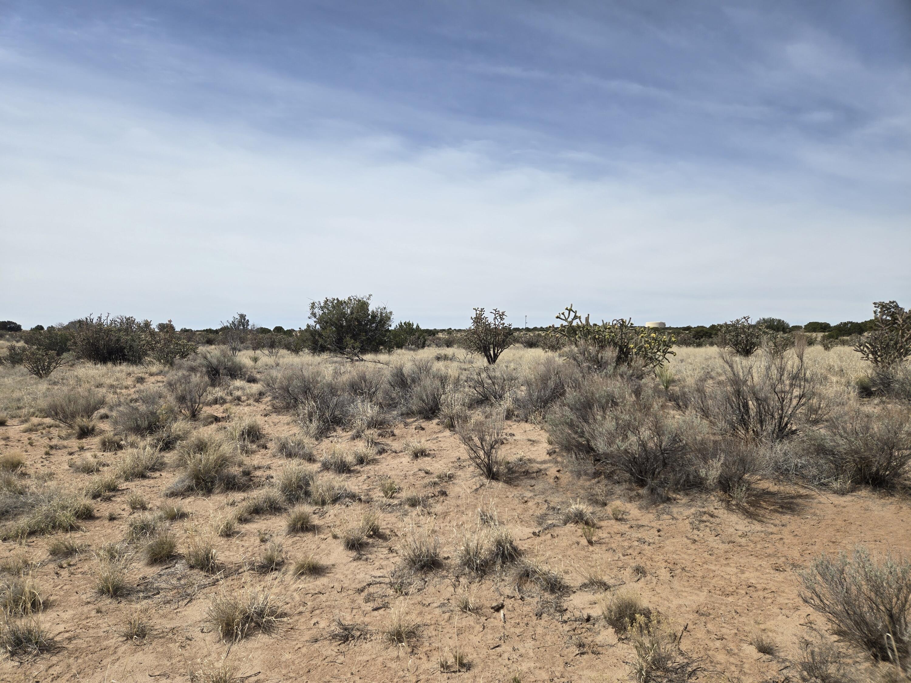  Greystone Loop 25, Rio Rancho, NM 87144