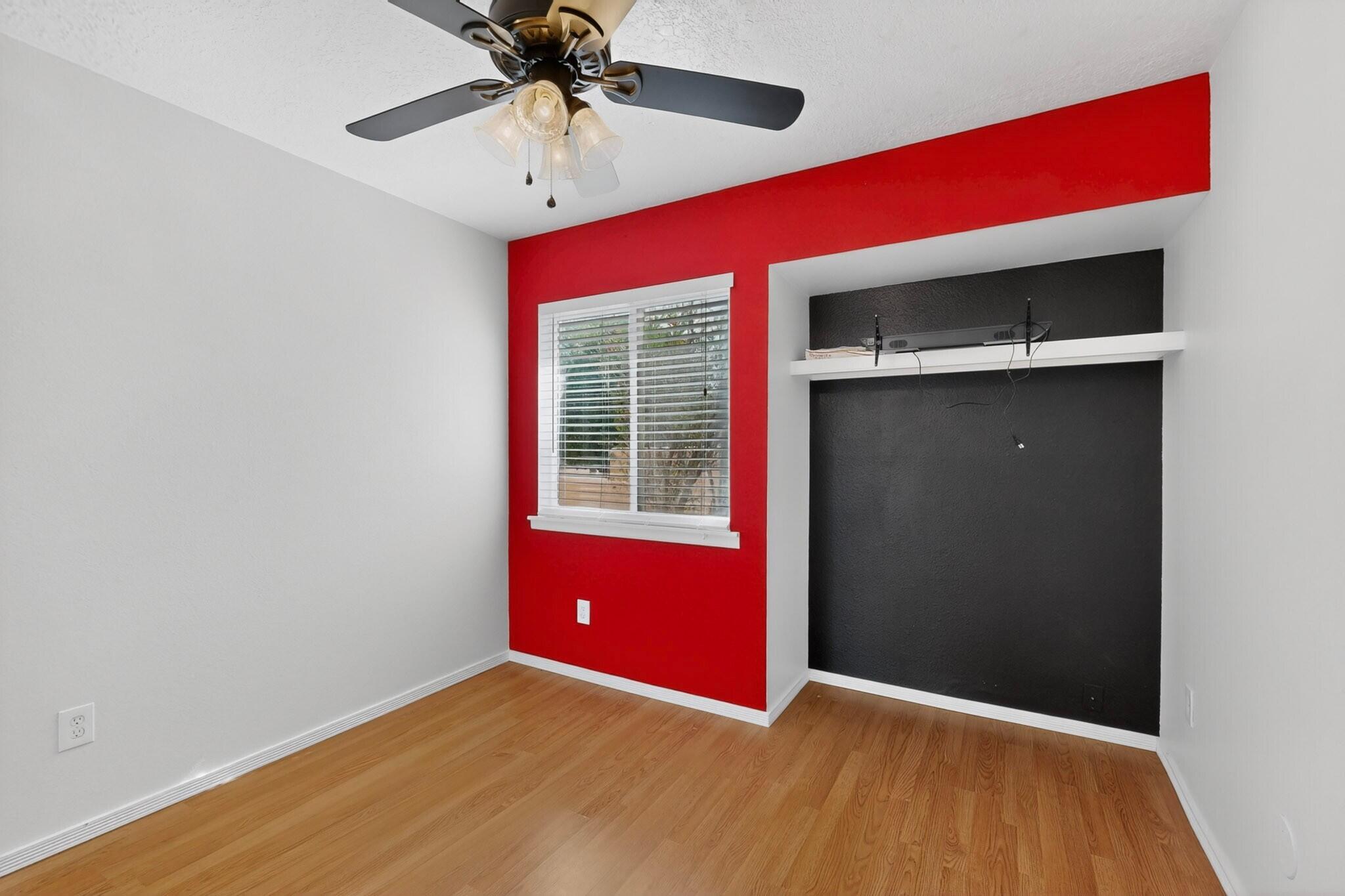 Photo 2 — 5117 E Camino NW
