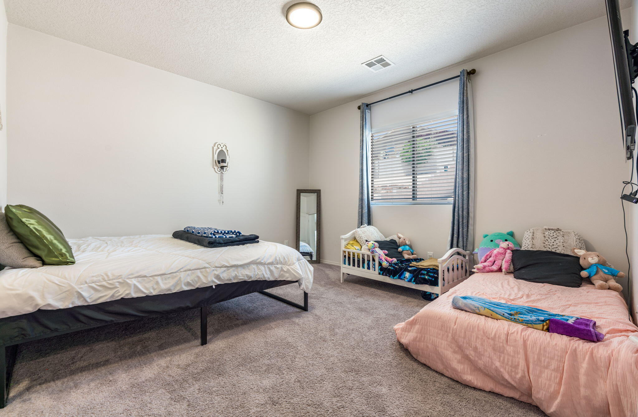 Photo 20 — 5773 Cosmo Court NE