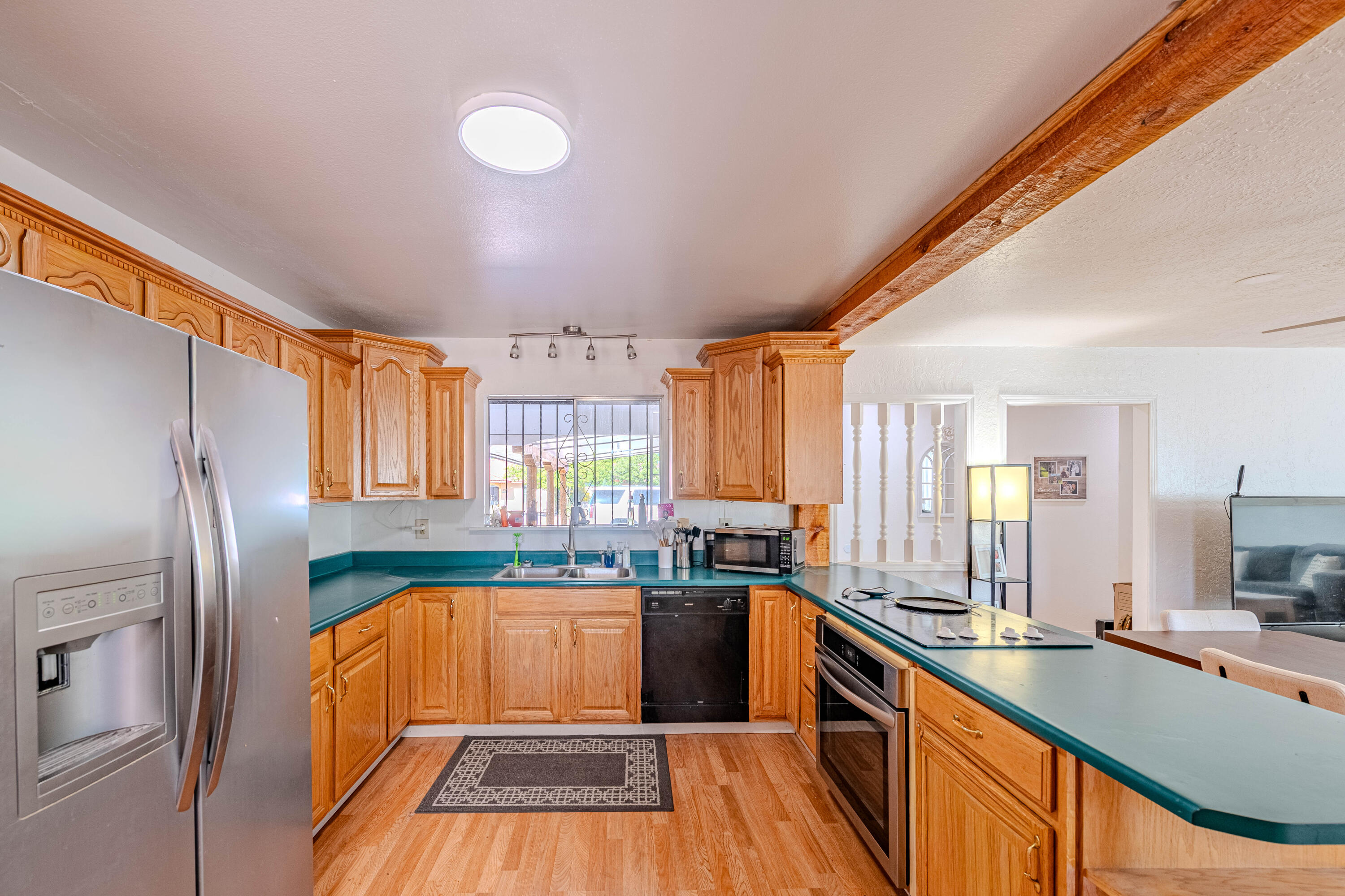 Photo 16 — 548 Coronado Drive