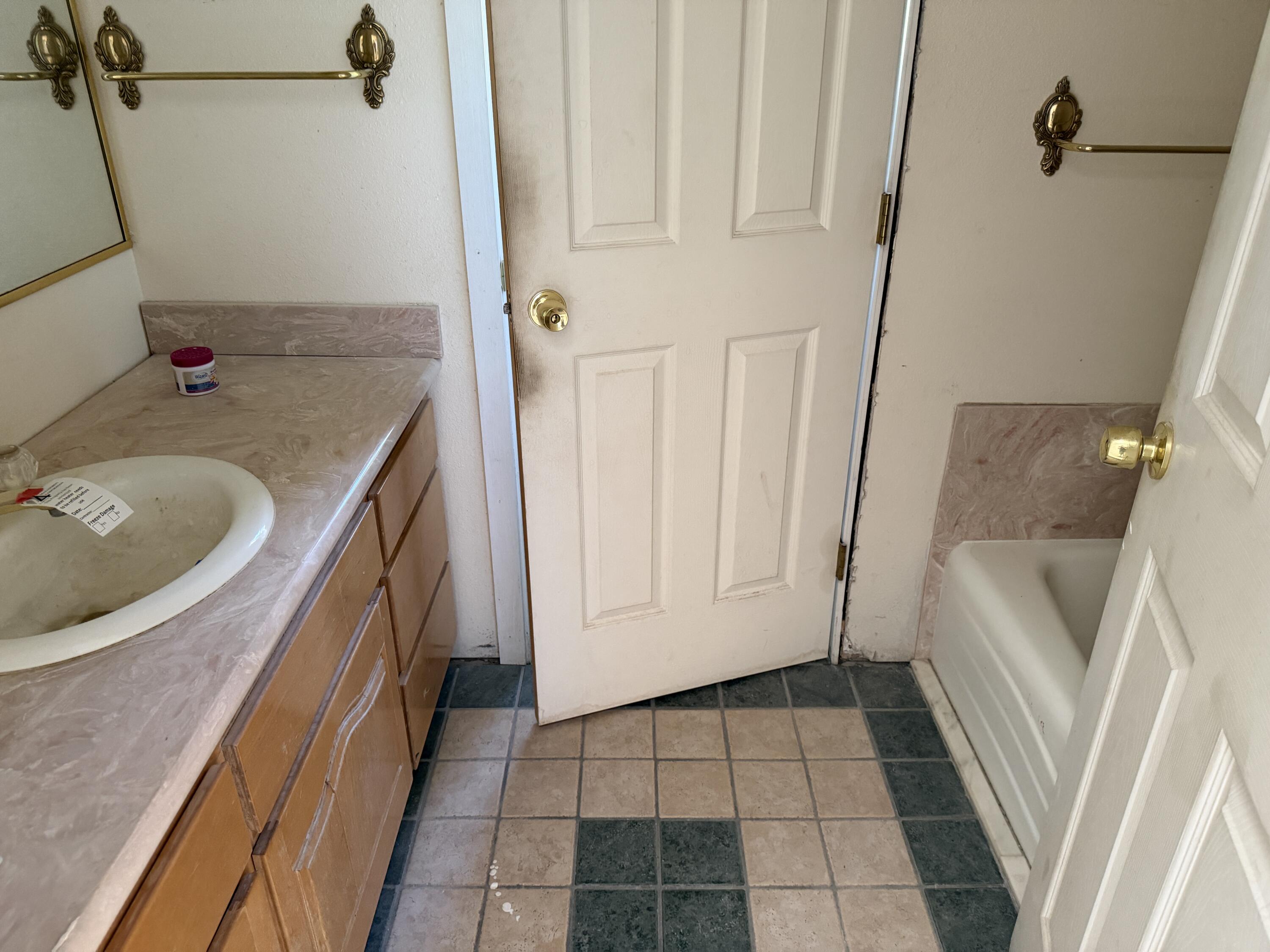 Photo 5 — 401 5th Street